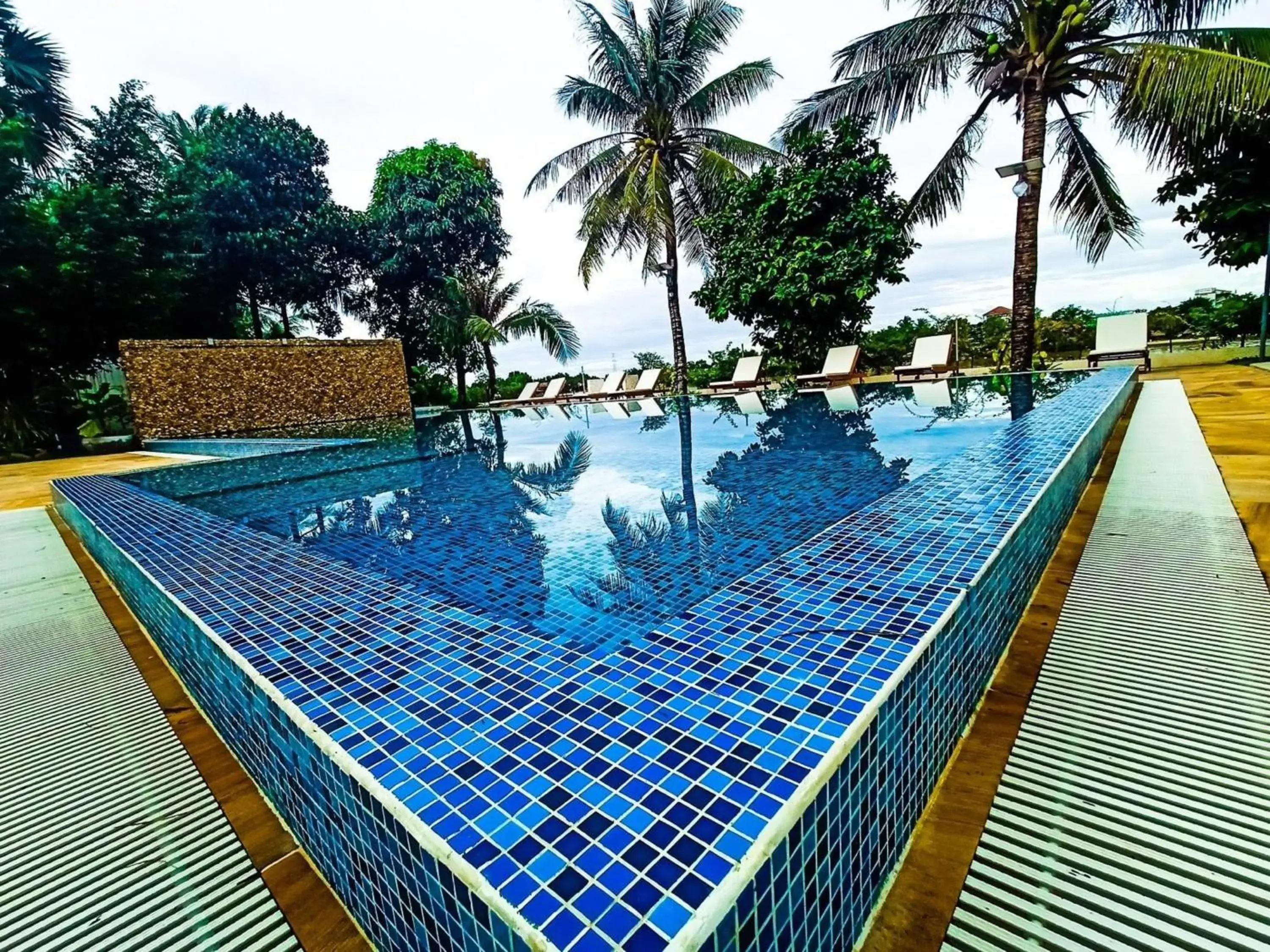 Pool view in The B Resort Pool view in The B Resort