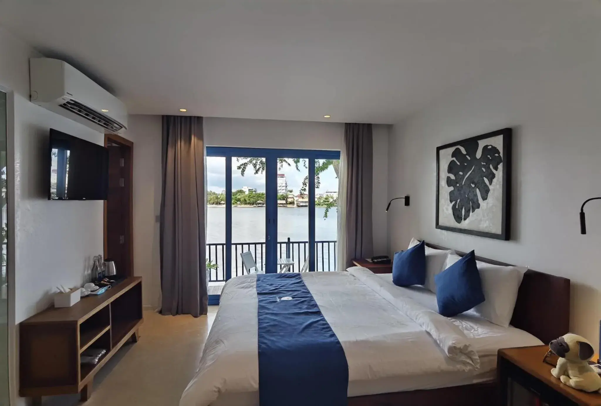 Bed in The B Resort Bed in The B Resort