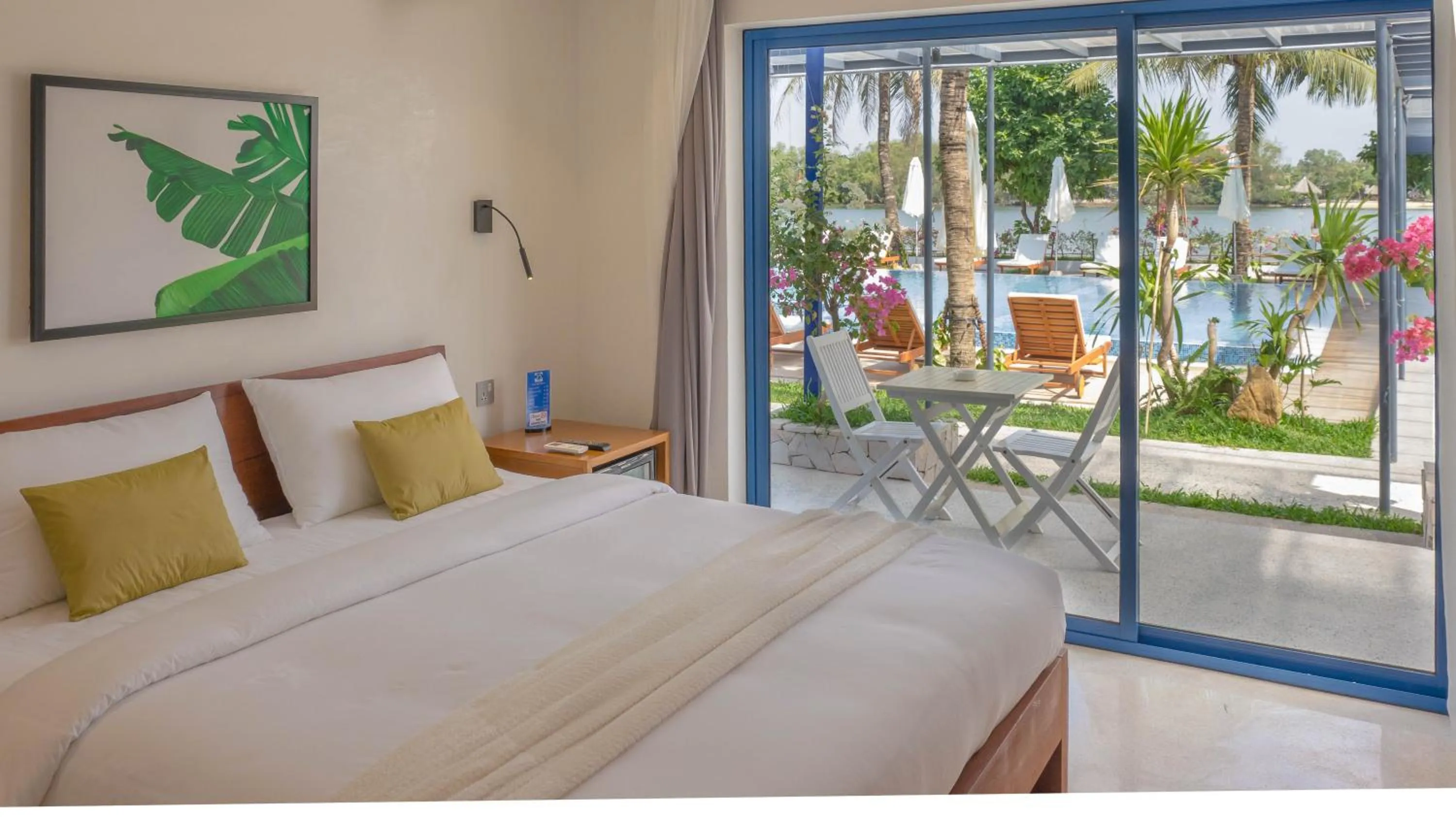 Bedroom, Bed in The B Resort