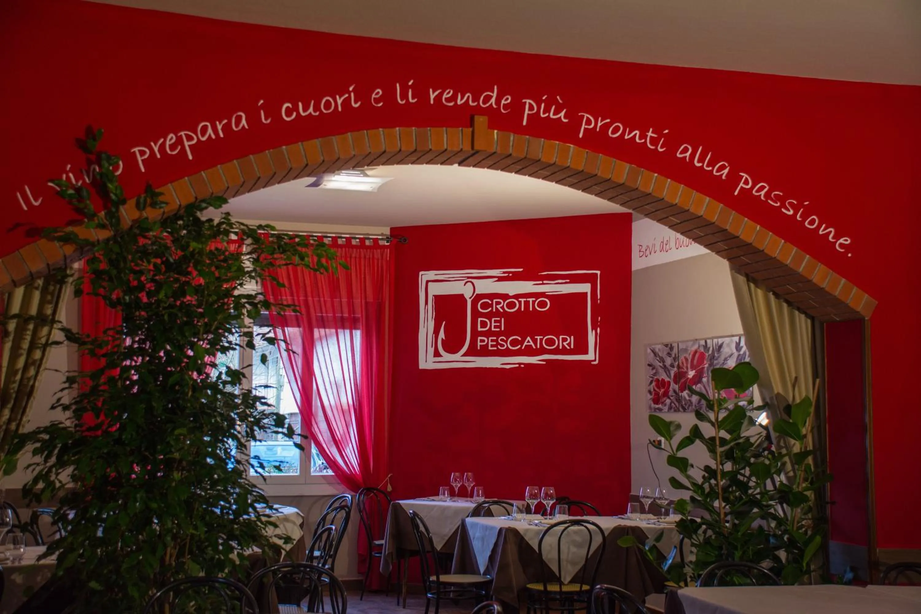 Restaurant/places to eat in Crotto dei Pescatori