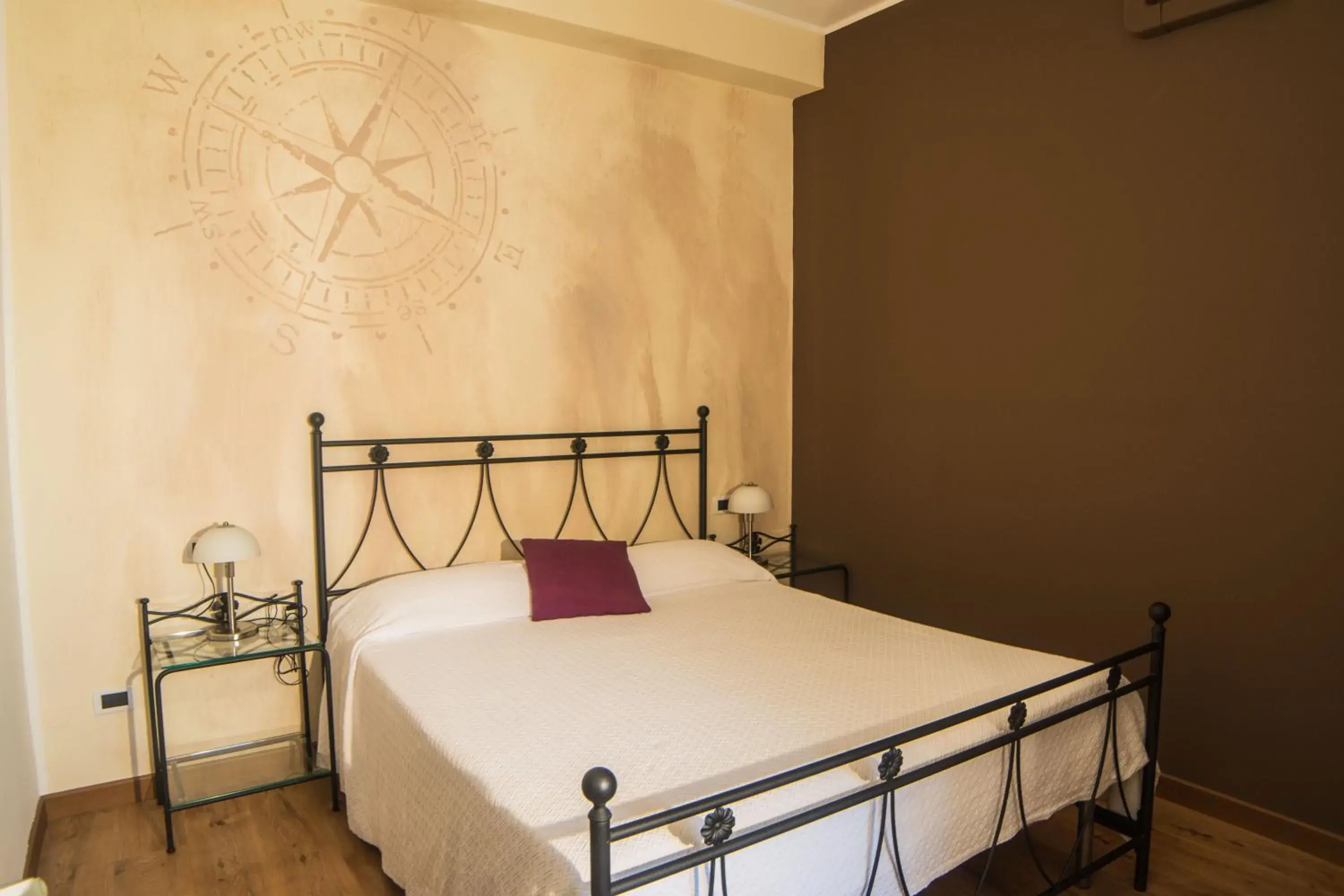 Double Room with Partial Lake View in Crotto dei Pescatori Double Room with Partial Lake View in Crotto dei Pescatori