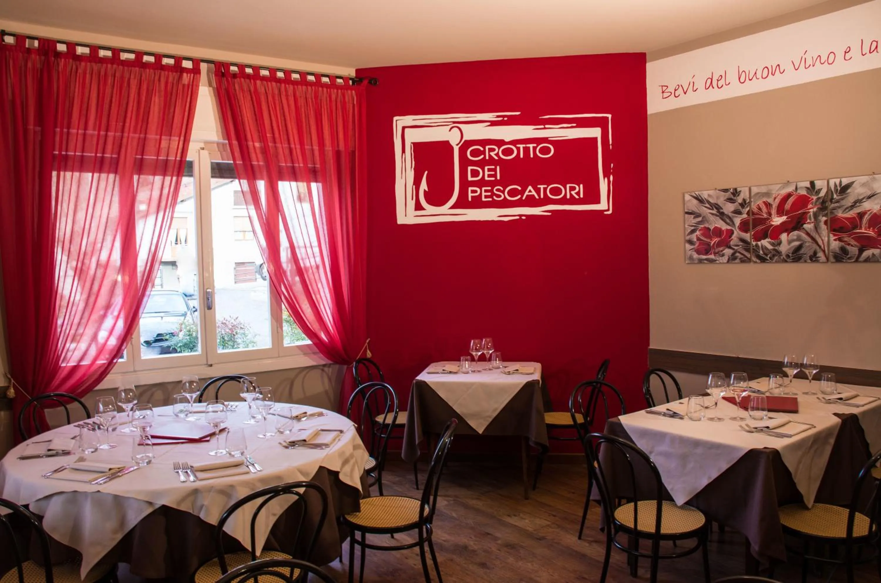 Restaurant/places to eat in Crotto dei Pescatori