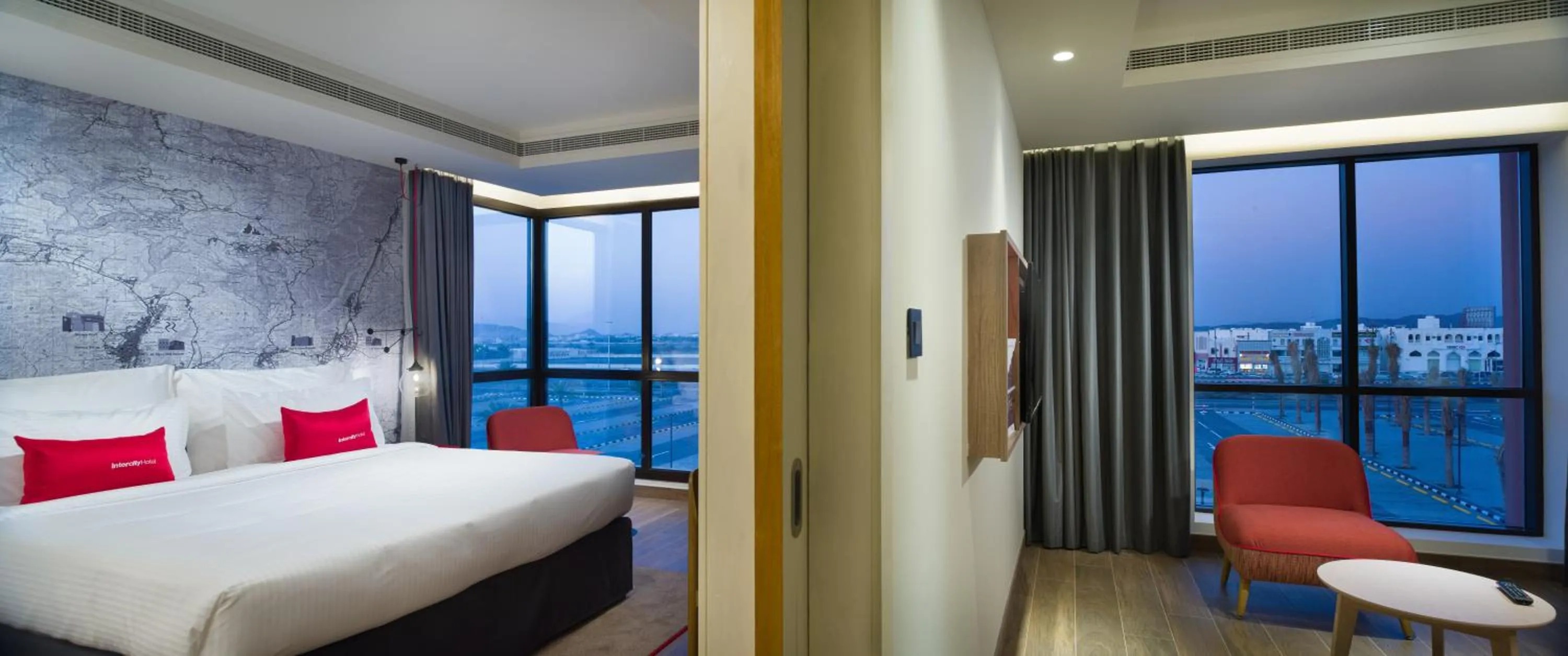 Living room, Bed in IntercityHotel Nizwa