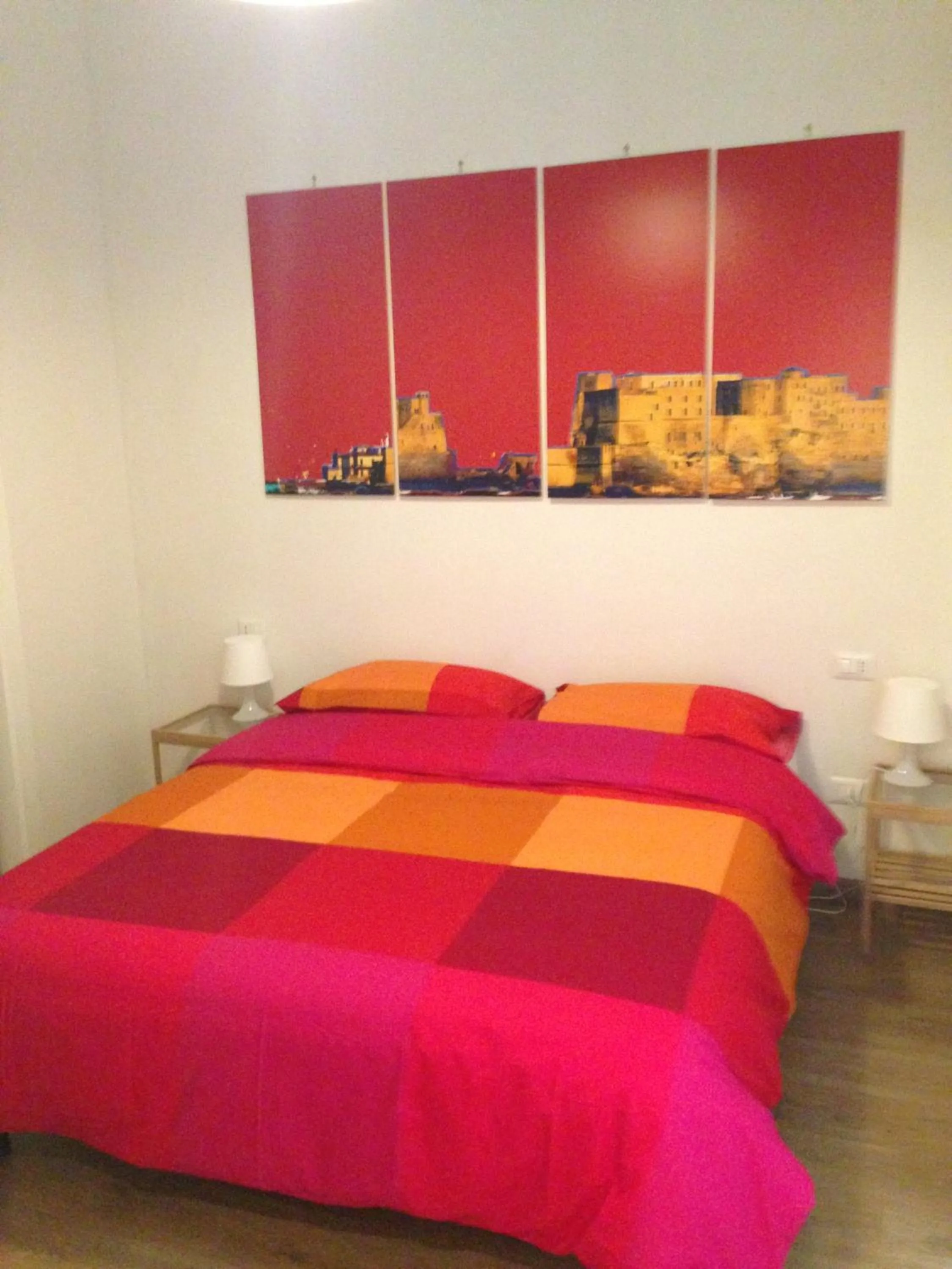 Bedroom, Bed in Monaciello