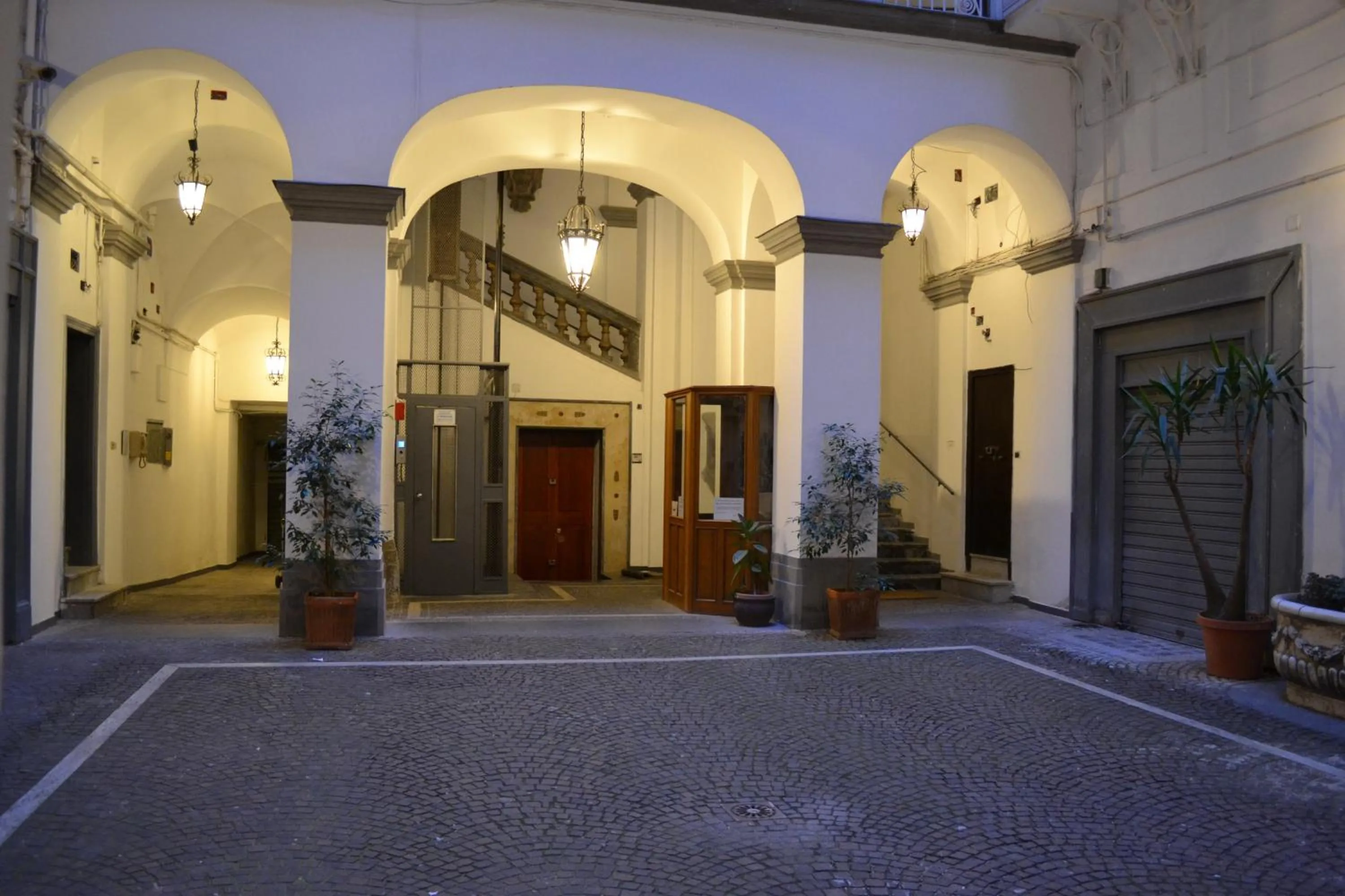 Facade/entrance in Monaciello