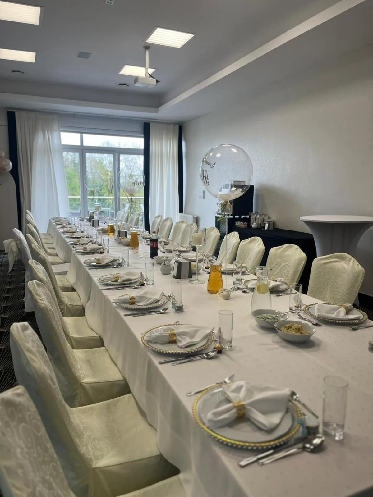 Restaurant/places to eat in Hotel Business Faltom Gdynia