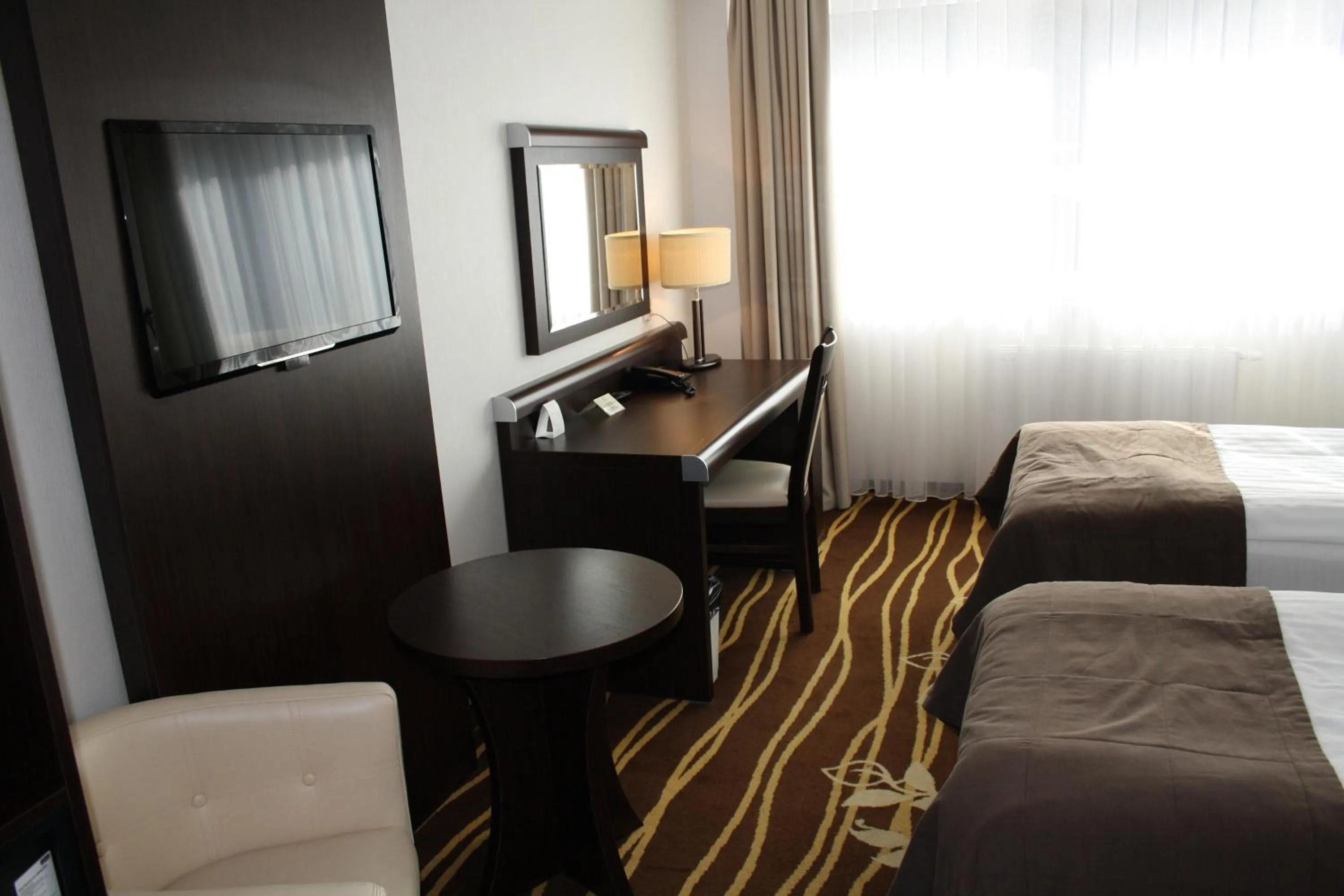 TV and multimedia, Bed in Hotel Business Faltom Gdynia