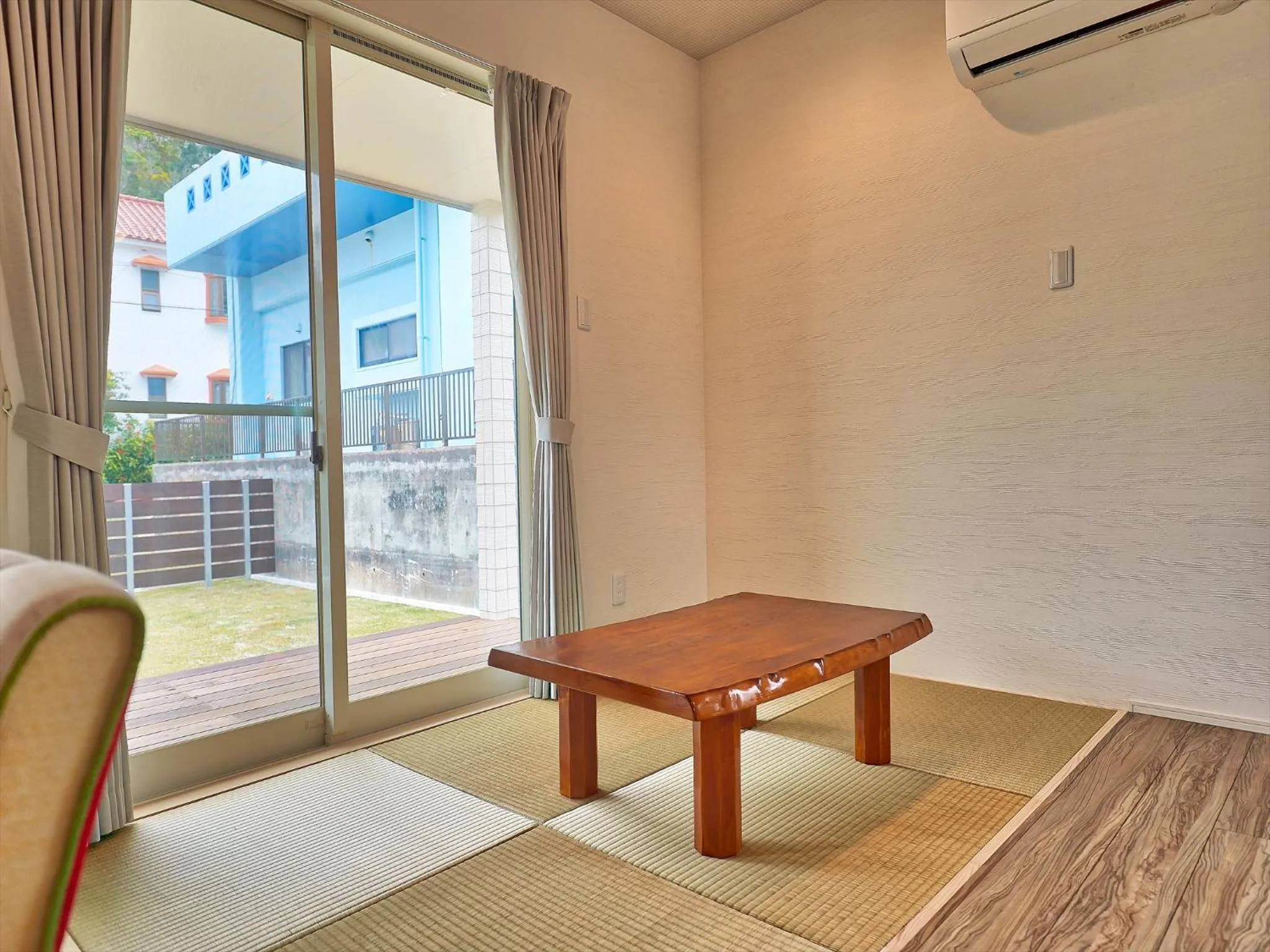 Photo of the whole room in Private Villa Espacio Onna