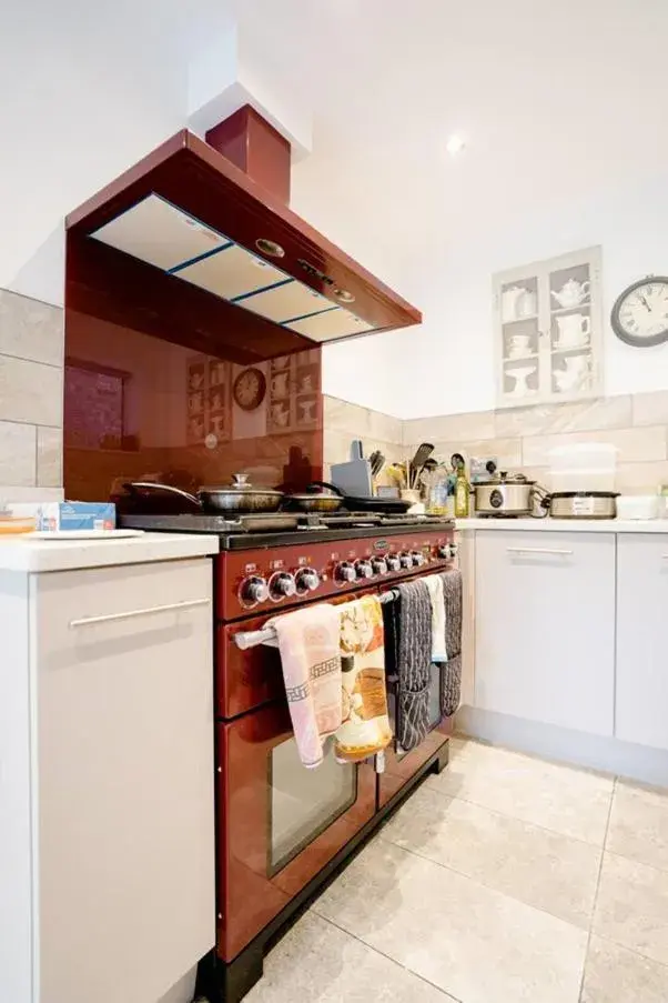 Kitchen or kitchenette in Steve's Place Kitchen or kitchenette in Steve's Place