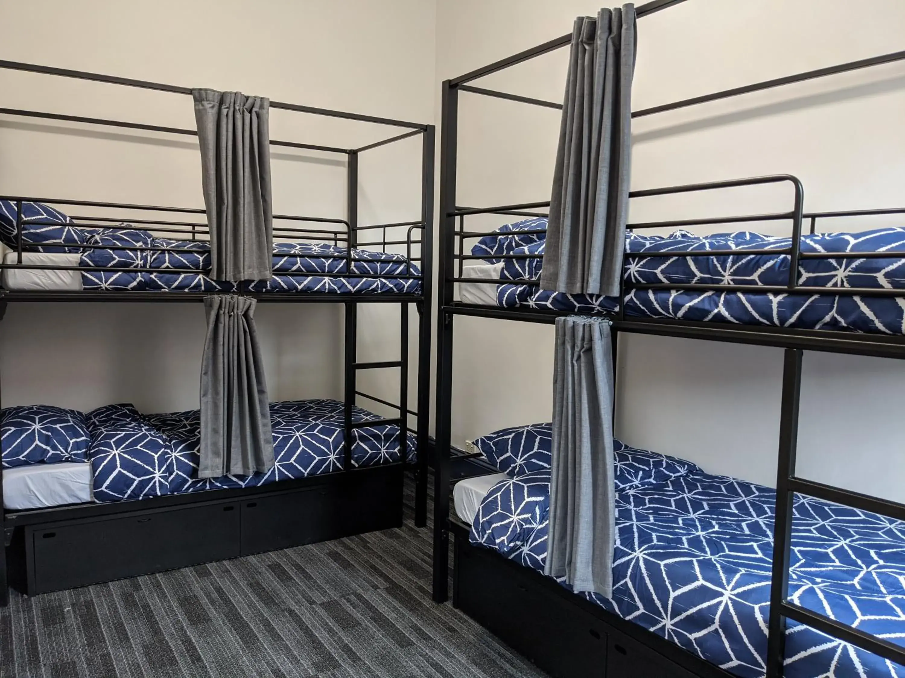 Bed in Queen Victoria Hostel Bed in Queen Victoria Hostel