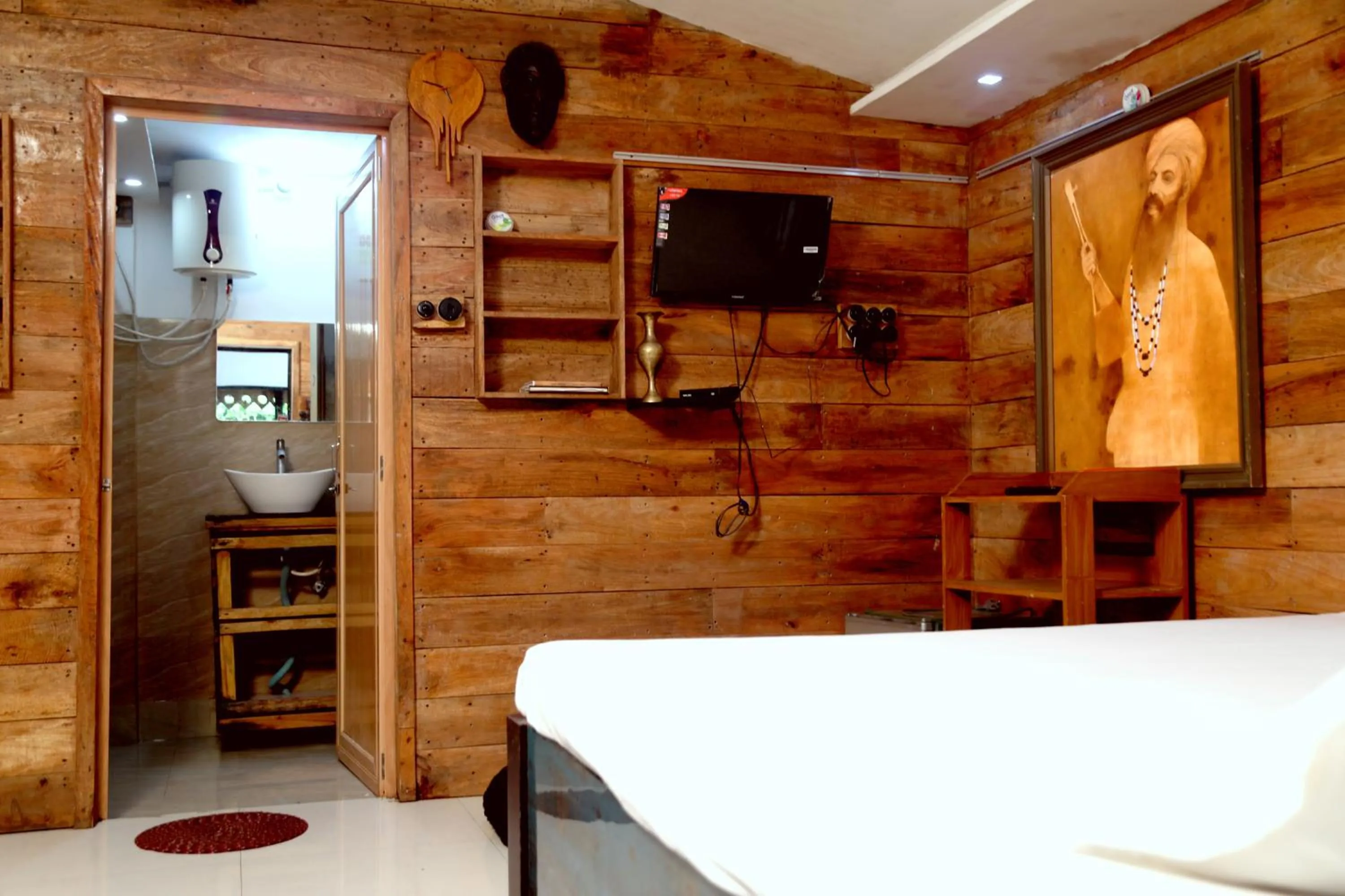 TV and multimedia, Bed in Panchobon Art Resort