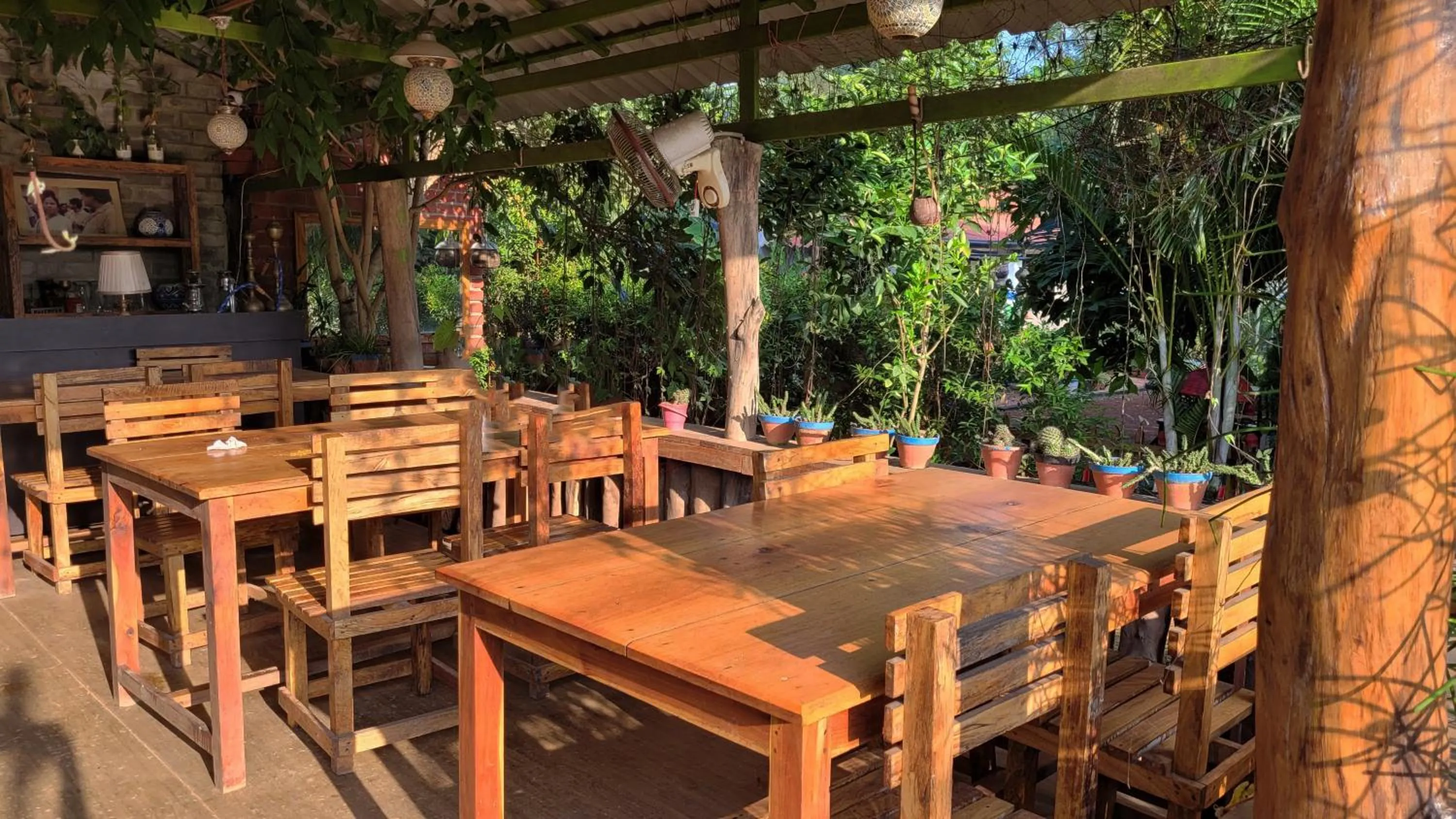 Restaurant/places to eat in Panchobon Art Resort