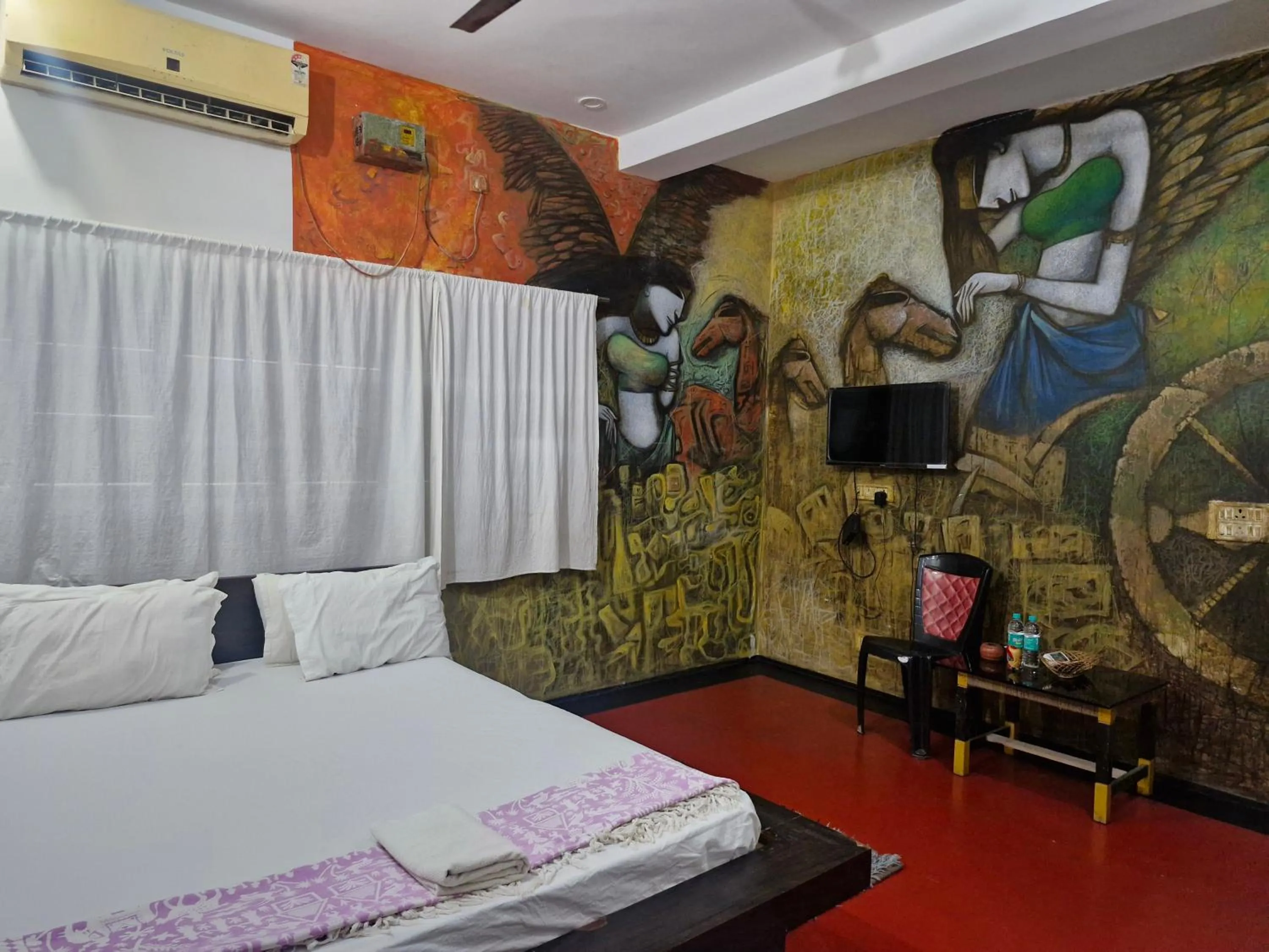 View (from property/room), Bed in Panchobon Art Resort