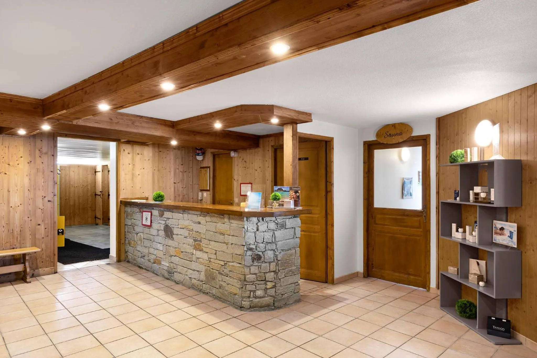 Spa and wellness centre/facilities in Hôtel Les Balcons Village