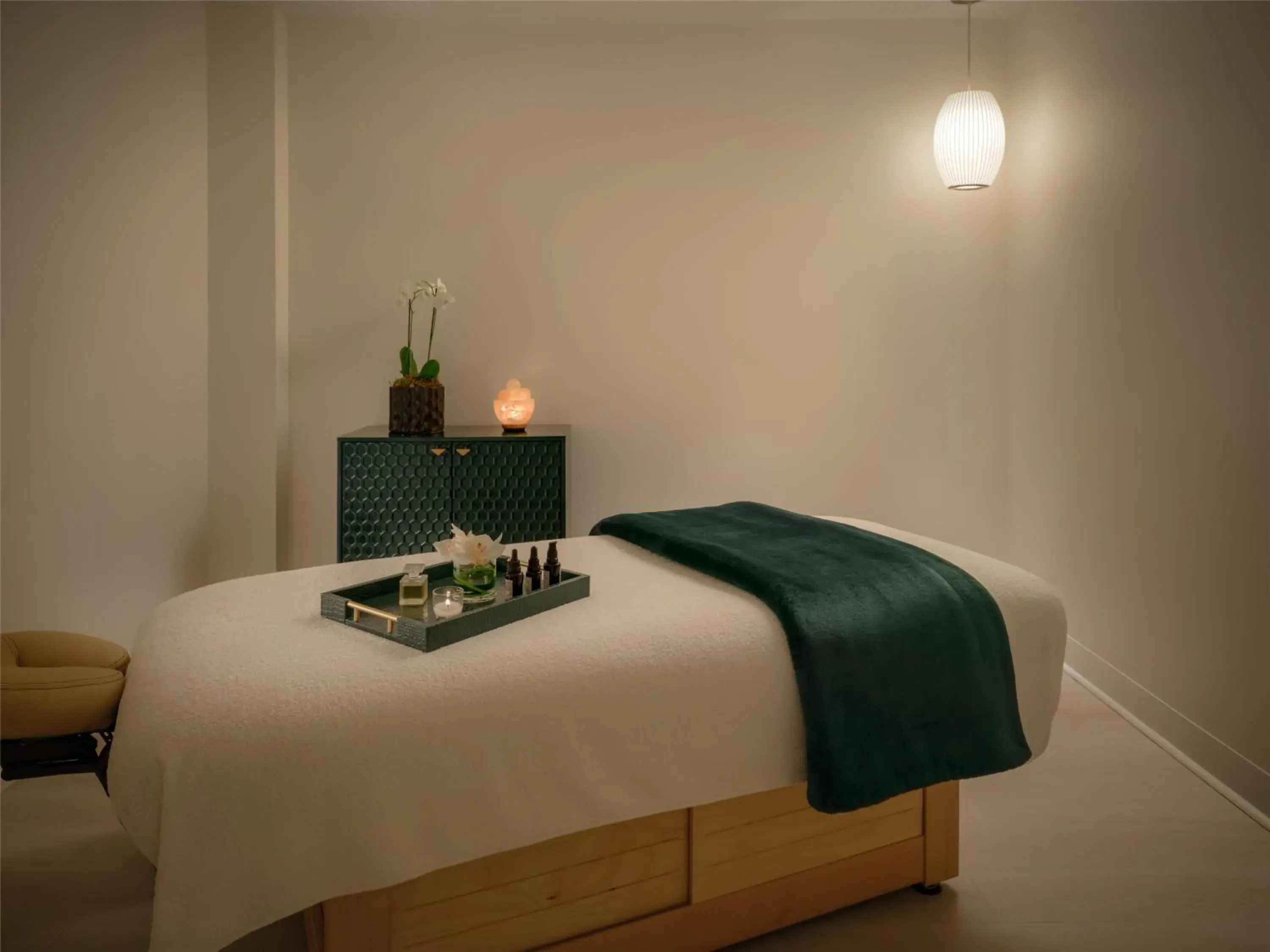 Spa and wellness centre/facilities, Bed in The Starling Atlanta Midtown, Curio Collection by Hilton Spa and wellness centre/facilities, Bed in The Starling Atlanta Midtown, Curio Collection by Hilton