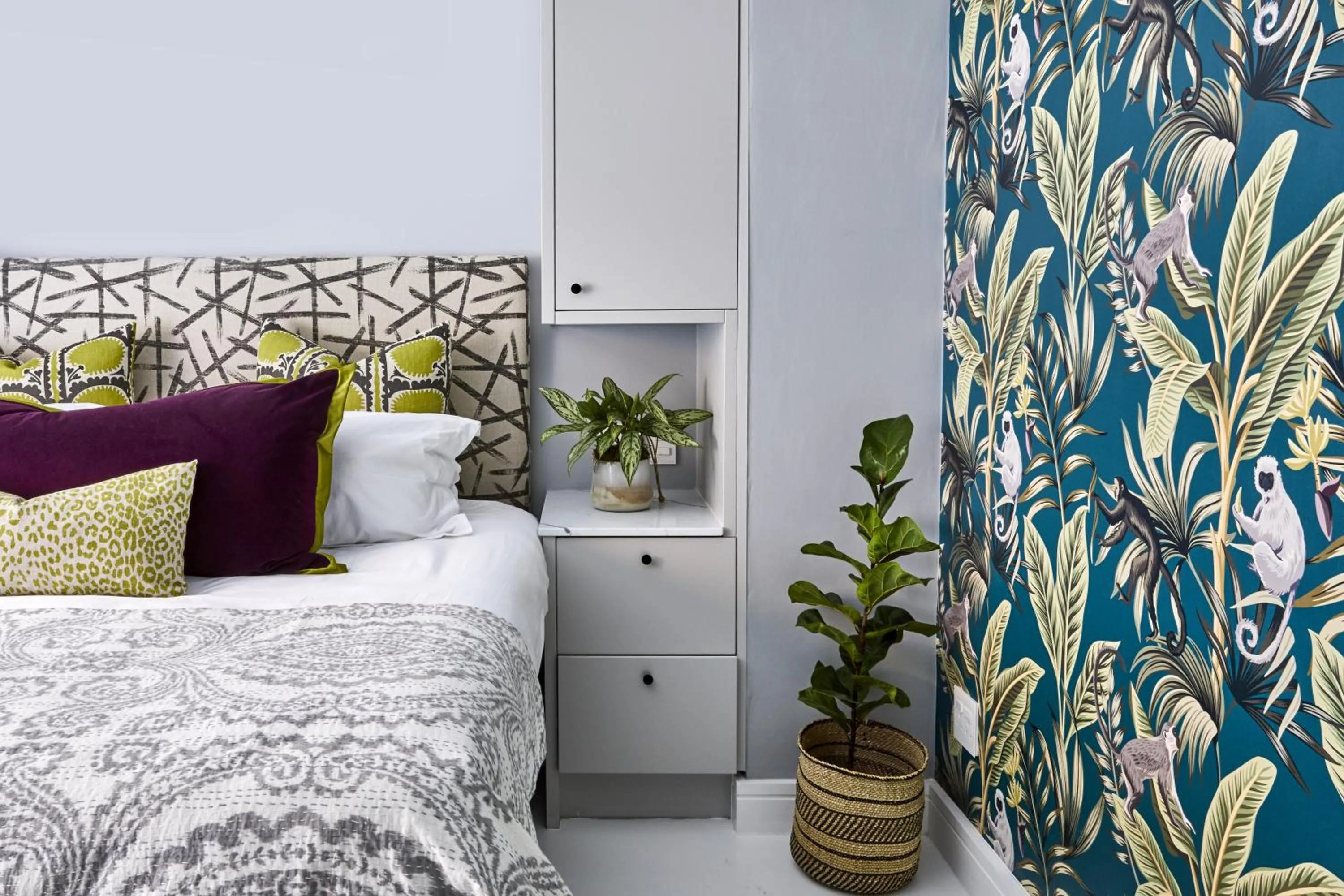 Bed in Pineapple House Boutique Hotel