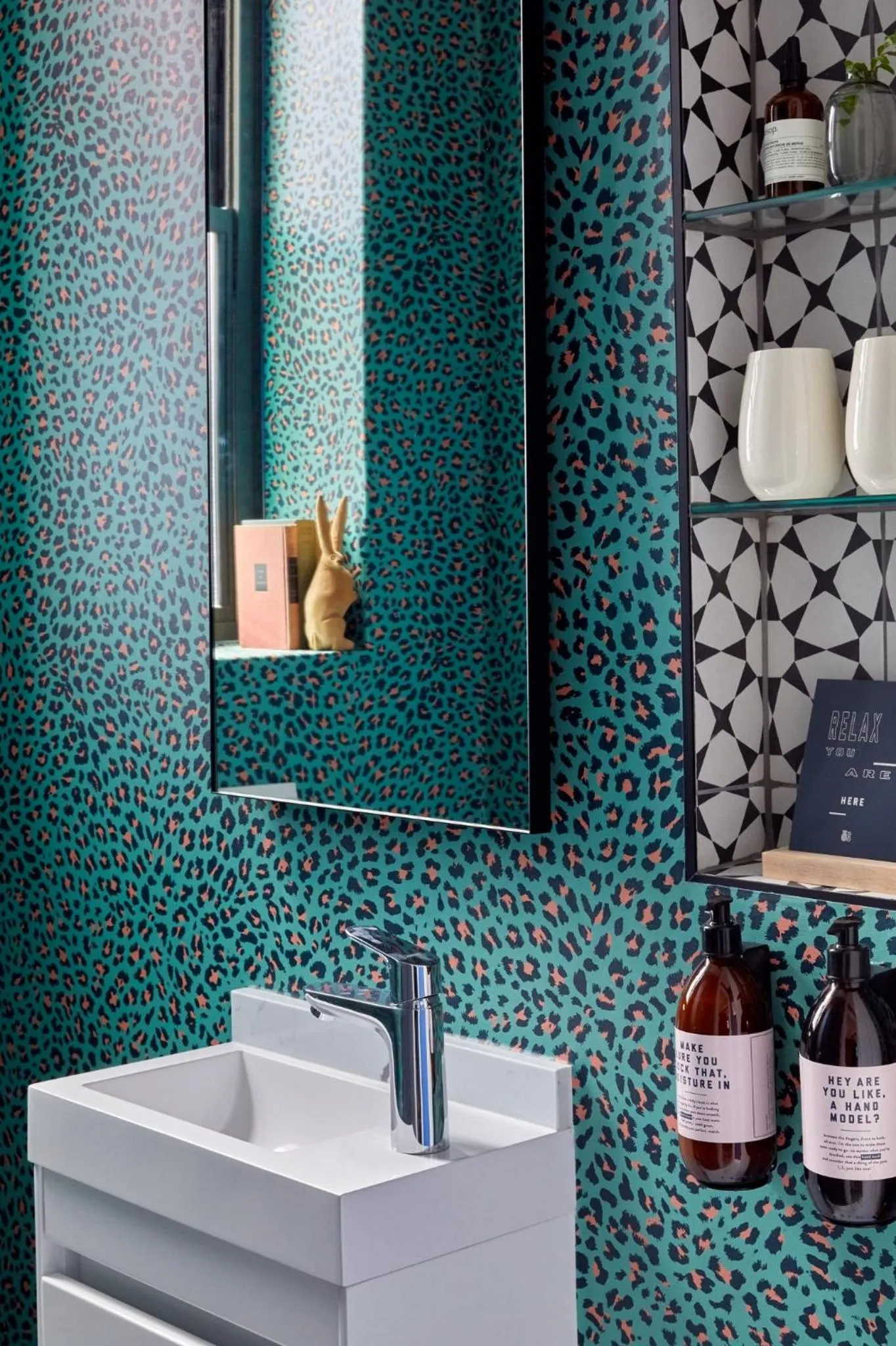 Bathroom in Pineapple House Boutique Hotel