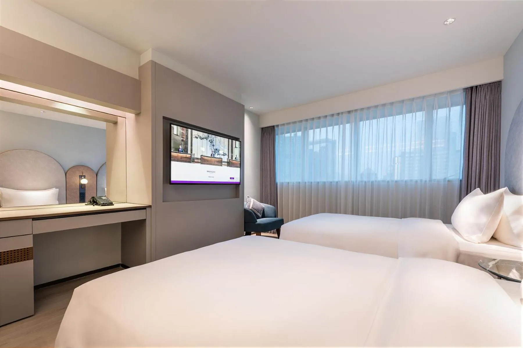 Photo of the whole room, Bed in Mercure Fuzhou Downtown