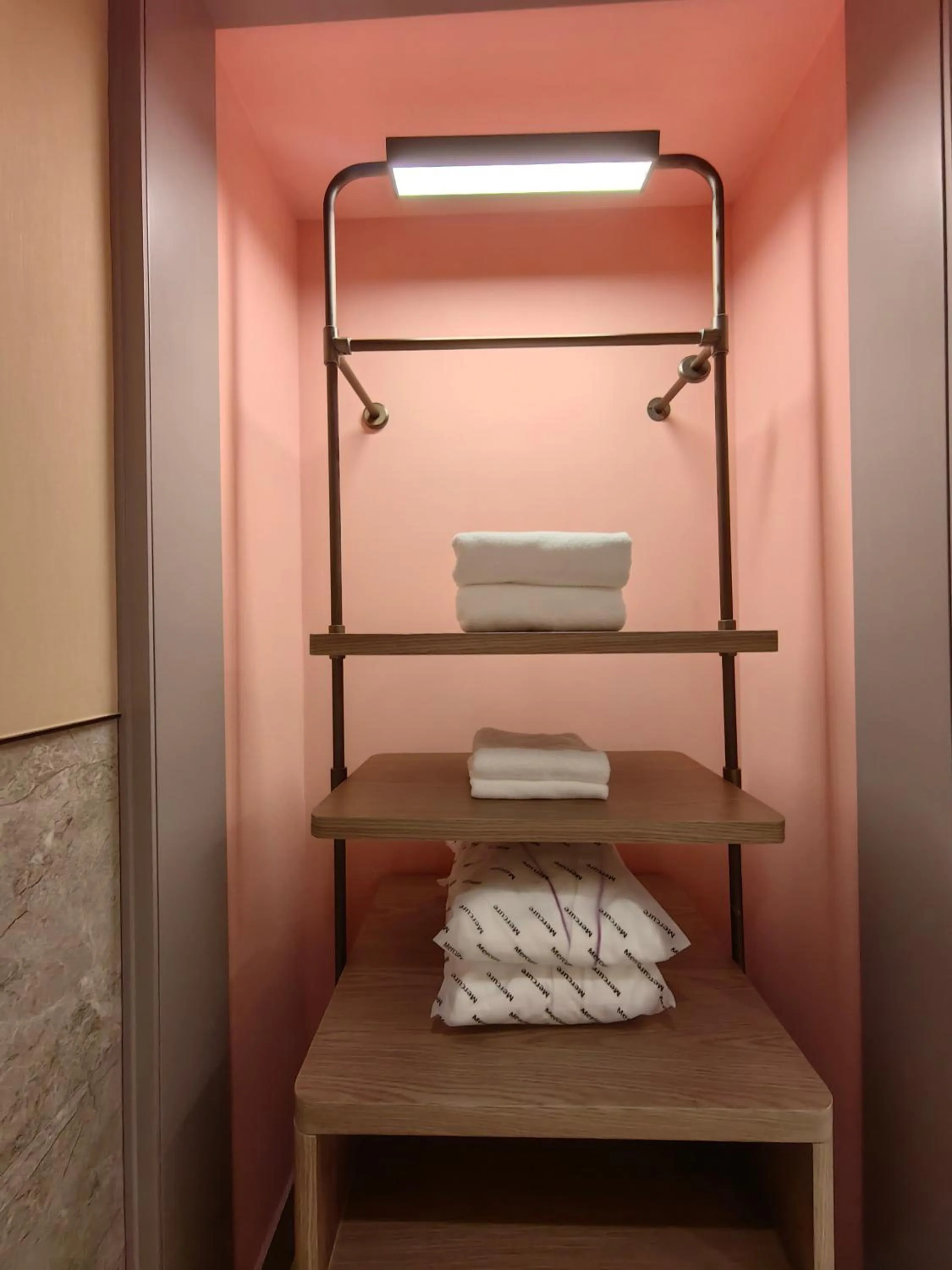 towels in Mercure Fuzhou Downtown