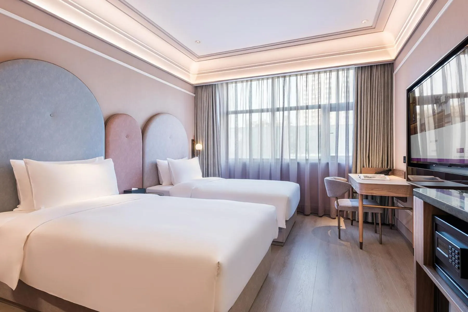 Bed in Mercure Nanjing Downtown