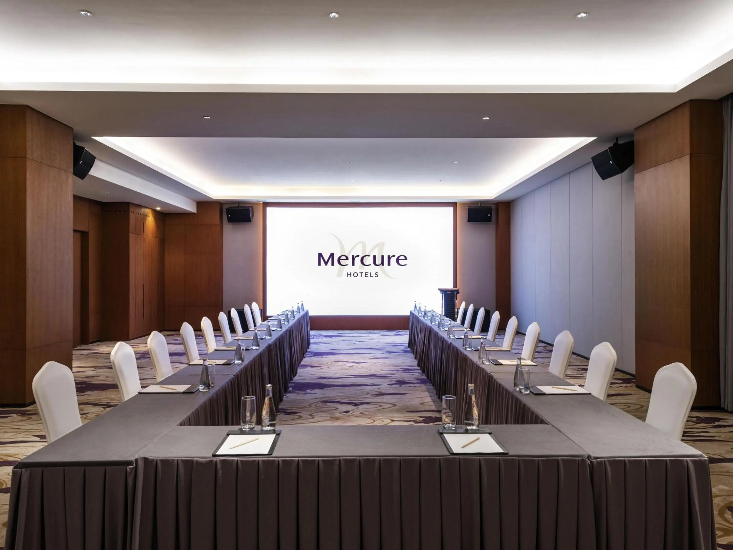 Meeting/conference room in Mercure Shenzhen Longgang