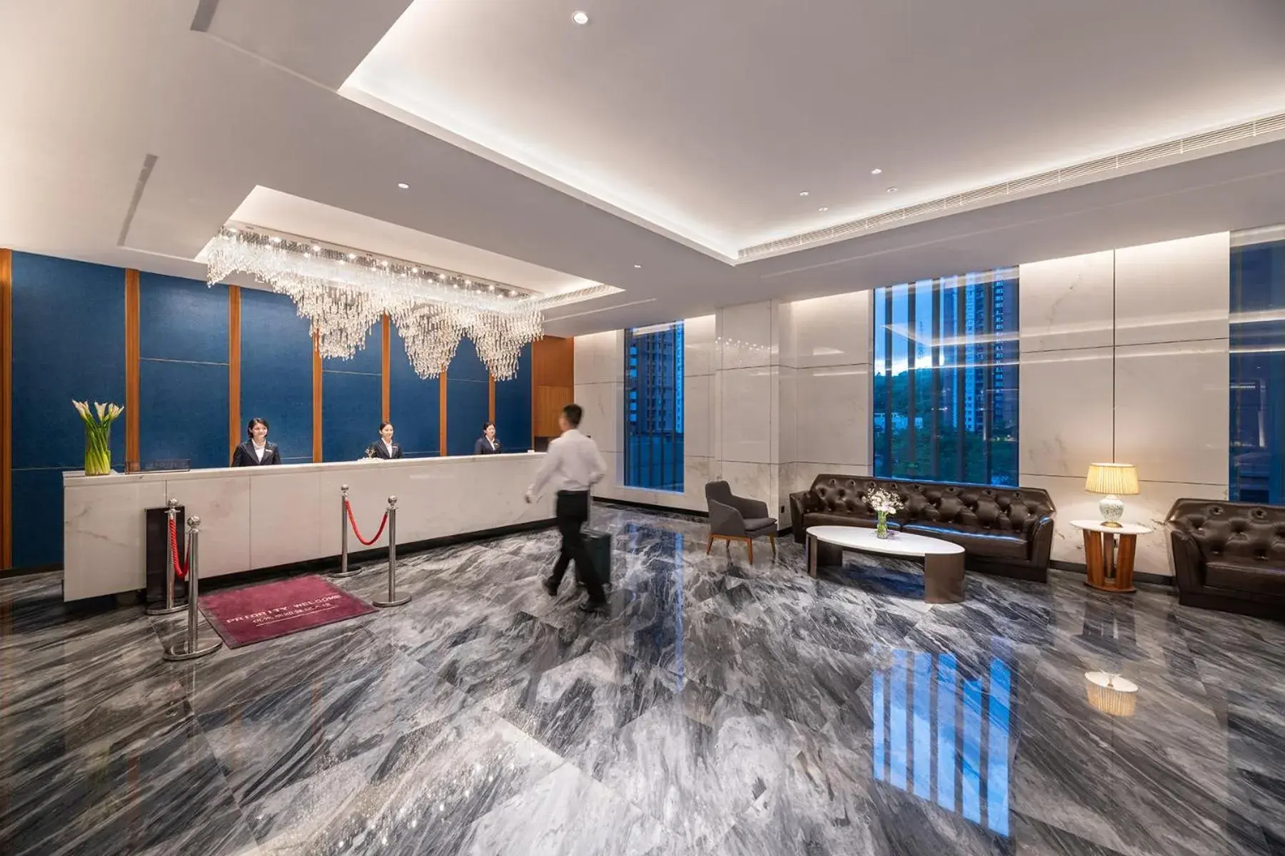 Lobby or reception in Mercure Shenzhen Longgang Lobby or reception in Mercure Shenzhen Longgang