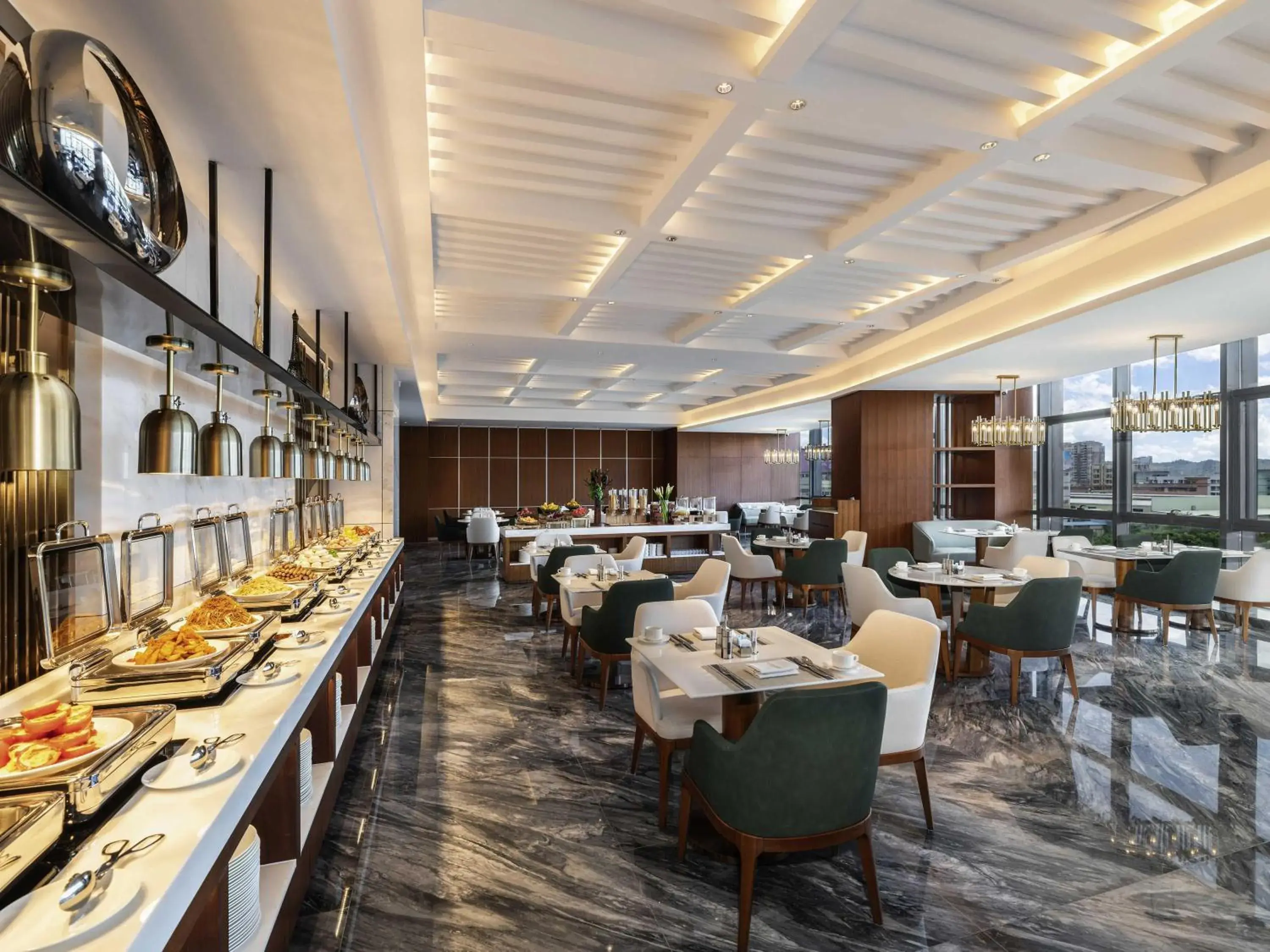 Restaurant/places to eat in Mercure Shenzhen Longgang Restaurant/places to eat in Mercure Shenzhen Longgang