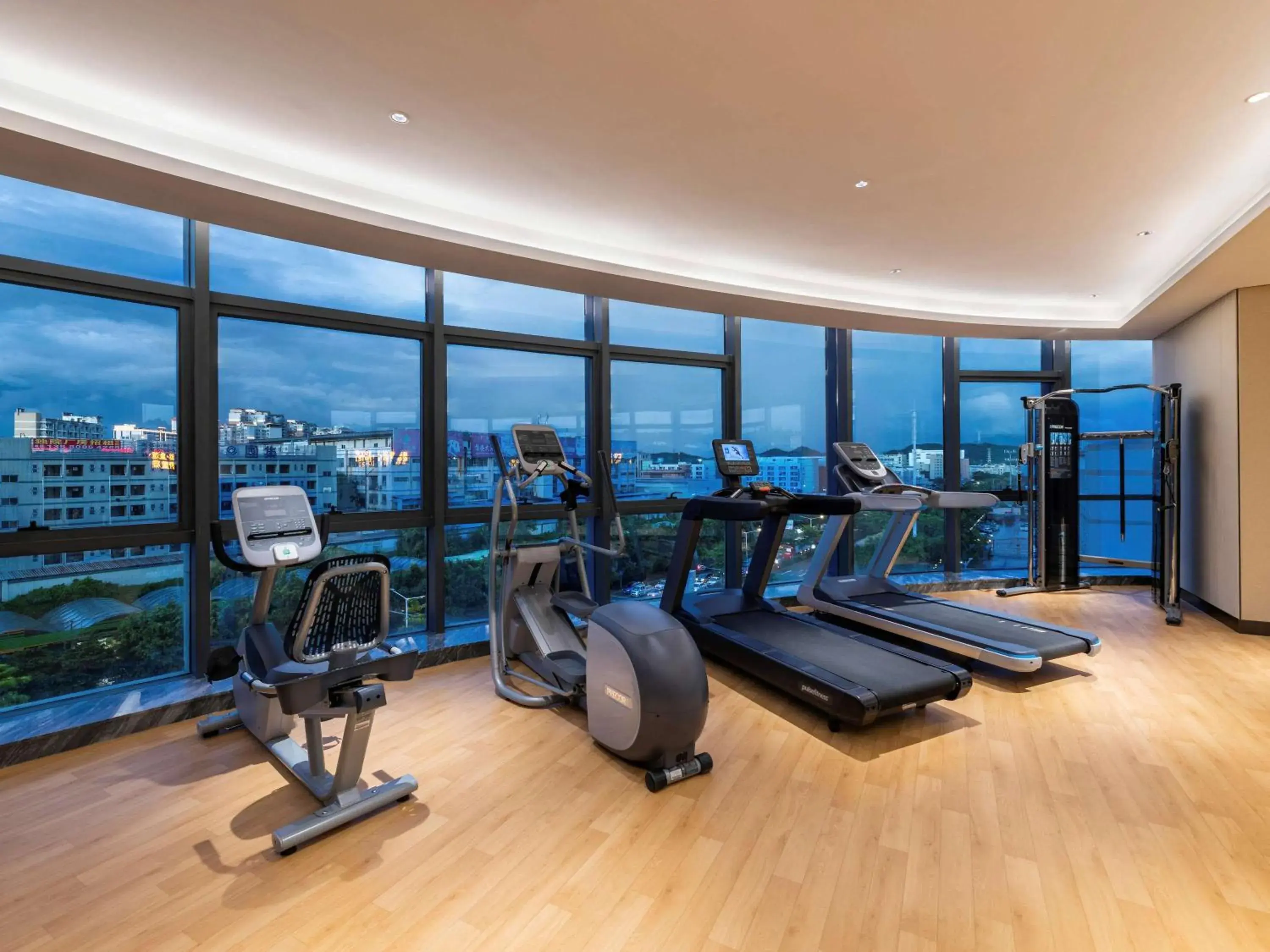 Property building in Mercure Shenzhen Longgang Property building in Mercure Shenzhen Longgang