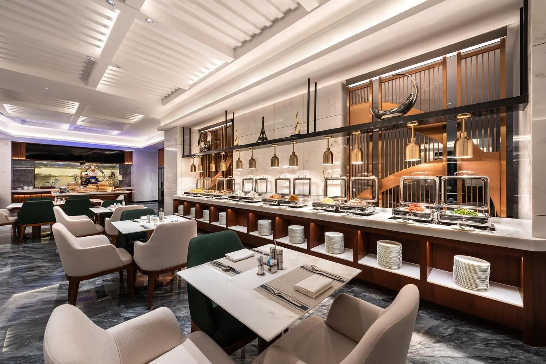 Restaurant/places to eat in Mercure Shenzhen Longgang