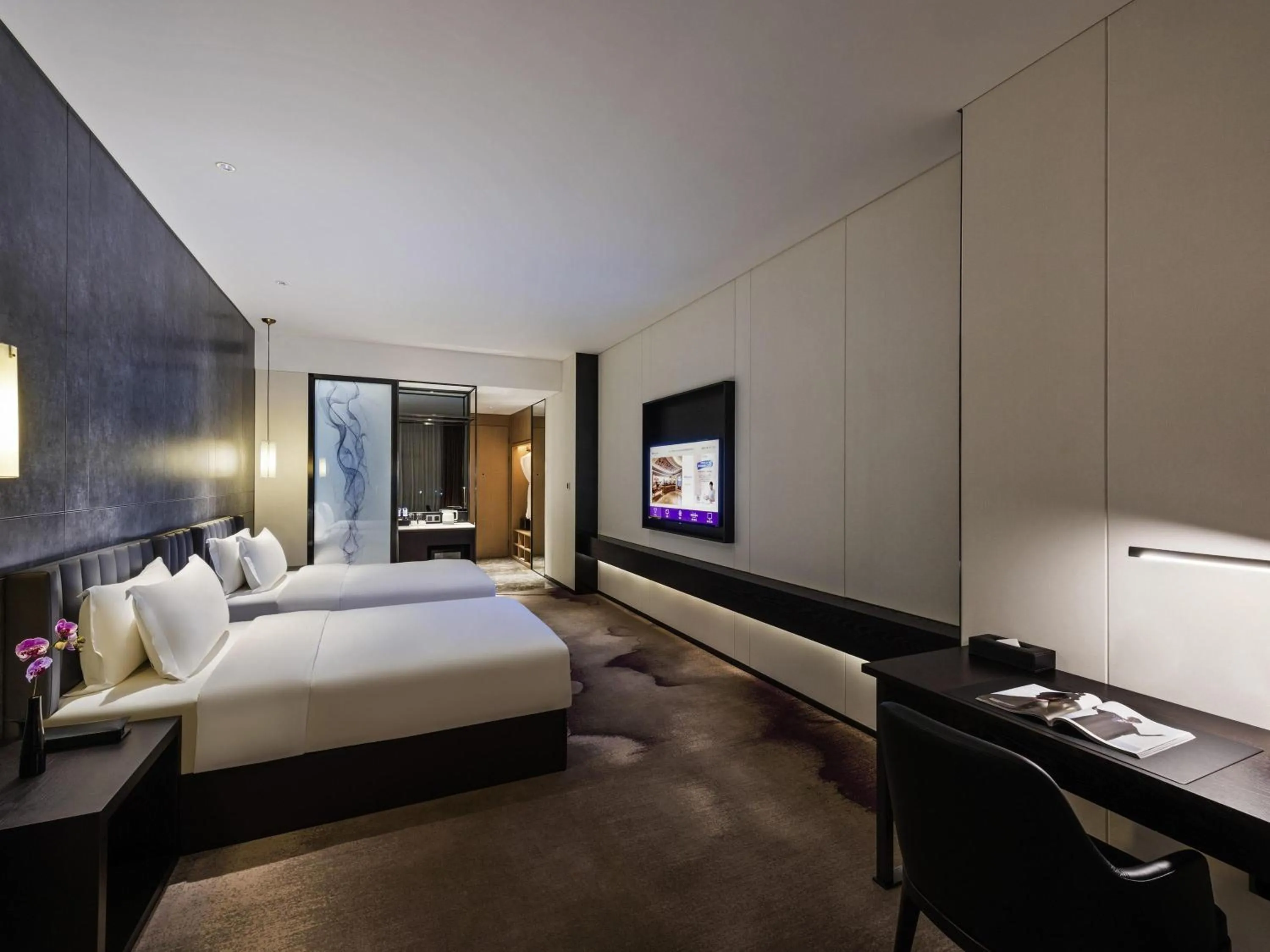 Bedroom, Bed in Mercure Shenzhen Longgang