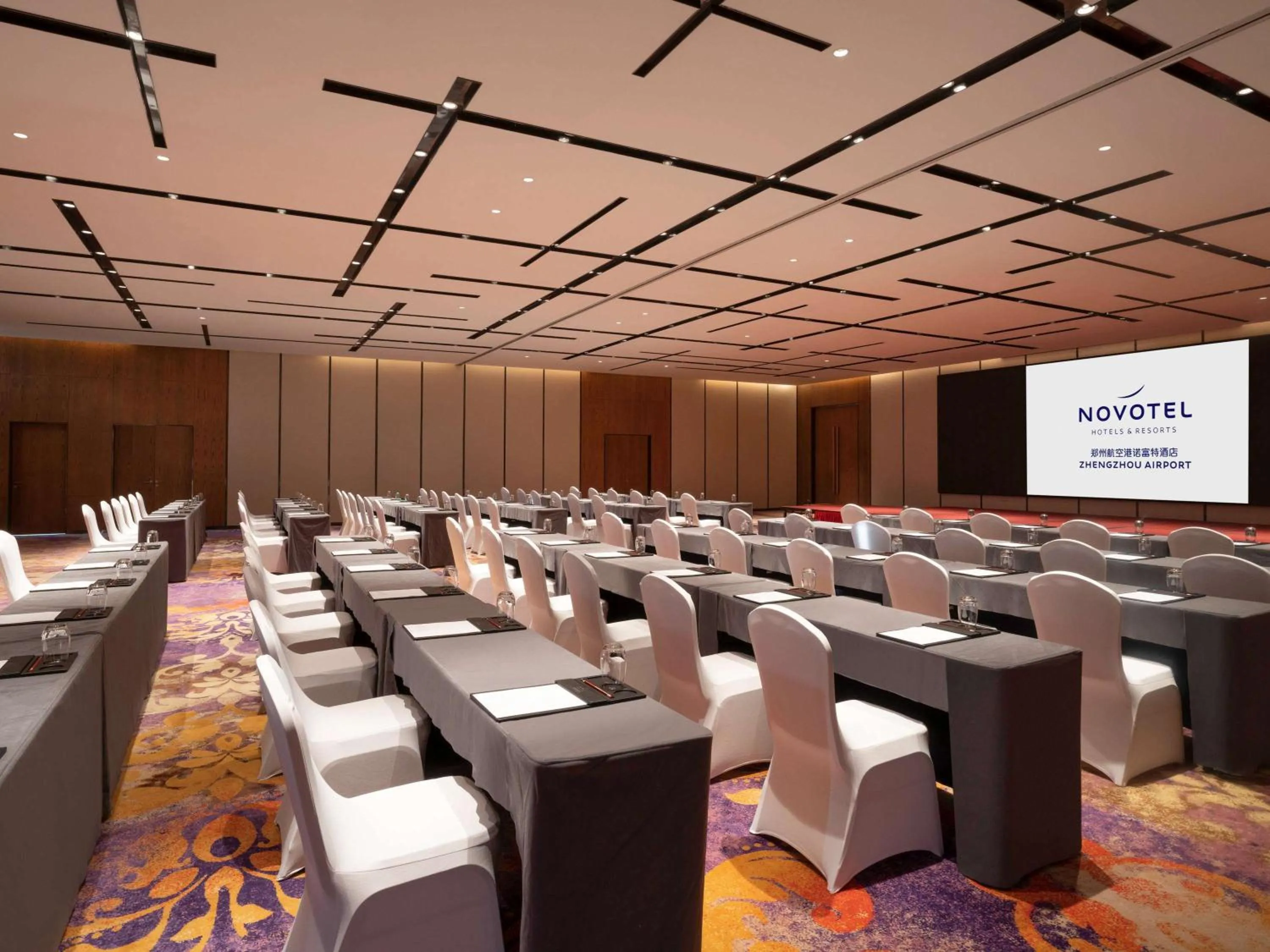 On site in Novotel Zhengzhou Airport