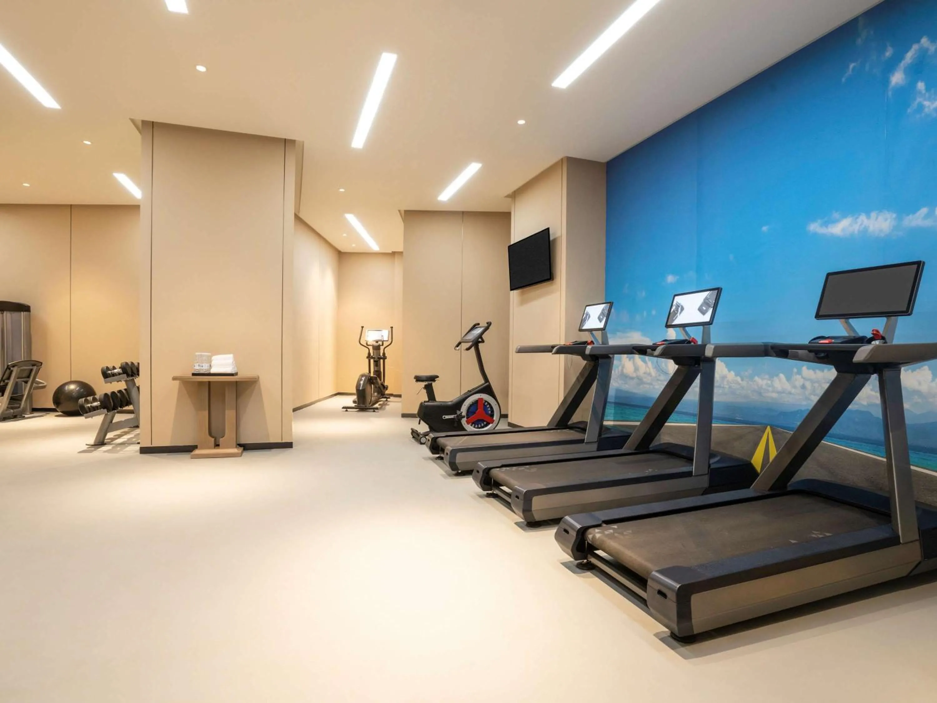 Fitness centre/facilities in Novotel Zhengzhou Airport