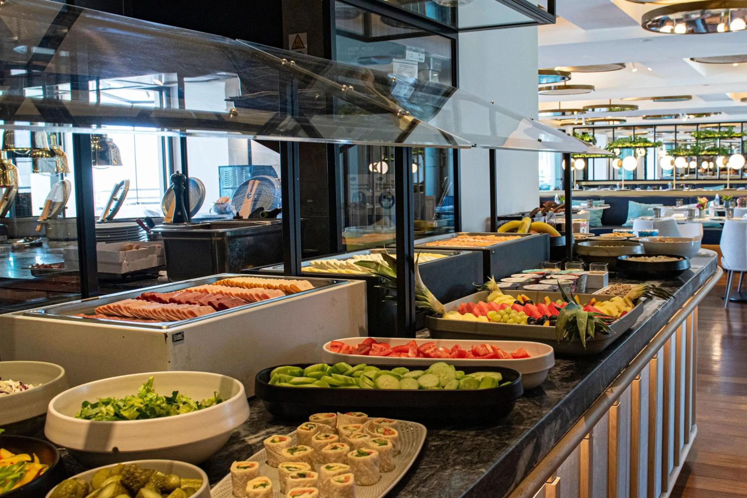 Restaurant/places to eat in Athens Capital Center Hotel - MGallery Collection