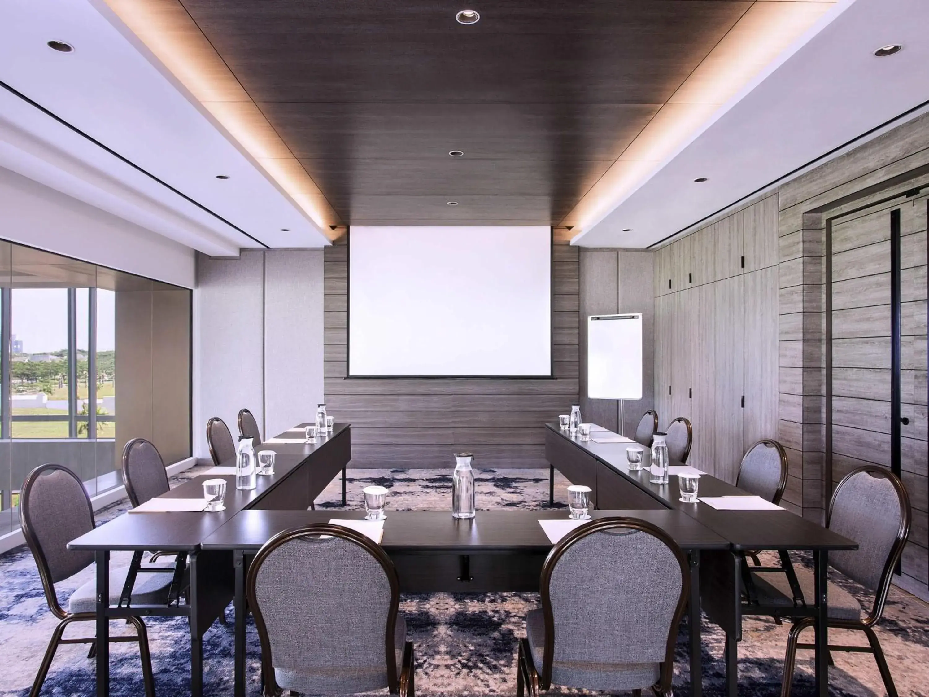 Property building in Mercure Tangerang BSD City Property building in Mercure Tangerang BSD City