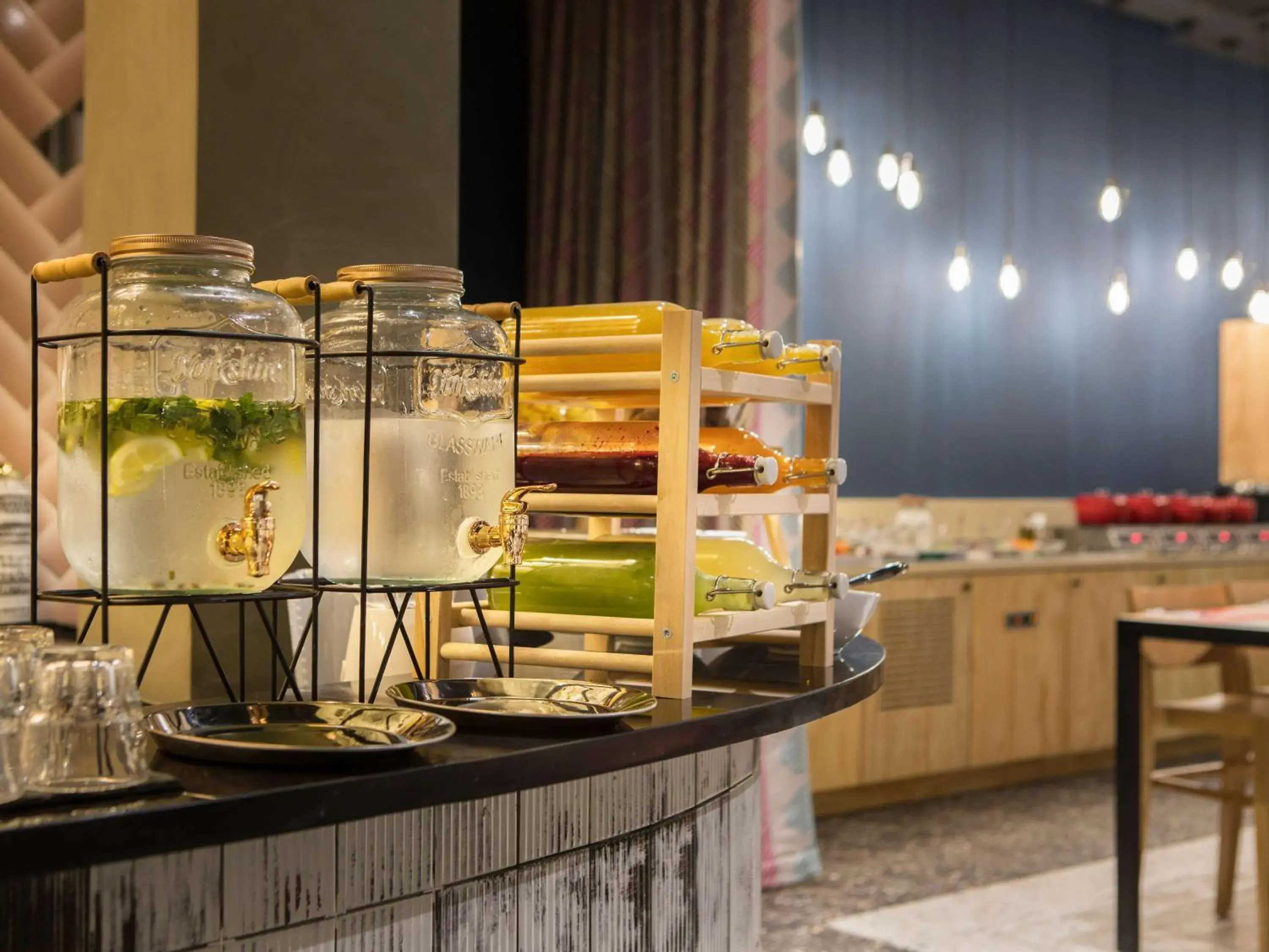 Restaurant/places to eat in Ibis Abdelmoumen Casa Centre Restaurant/places to eat in Ibis Abdelmoumen Casa Centre