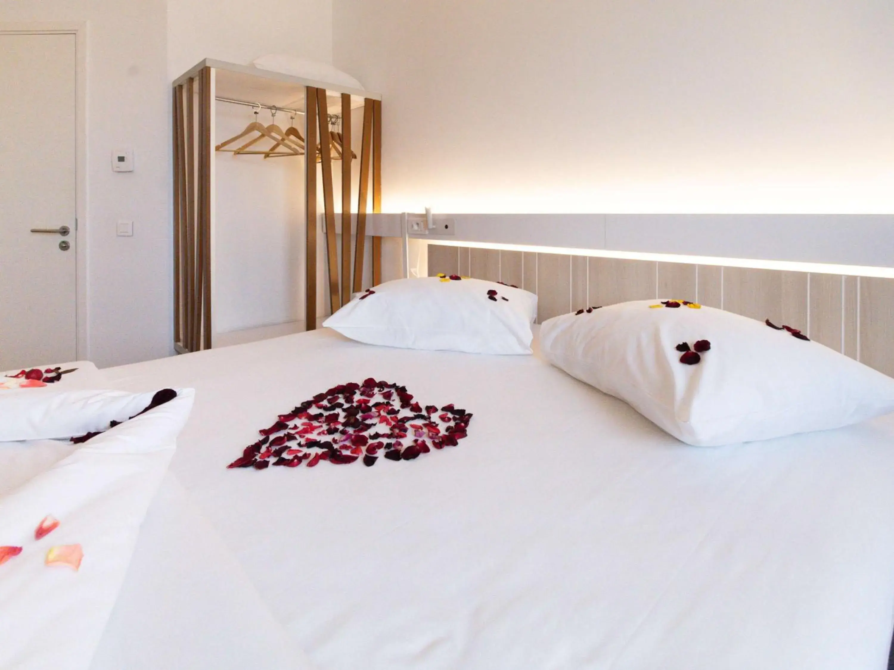 wedding, Bed in Ibis Abdelmoumen Casa Centre wedding, Bed in Ibis Abdelmoumen Casa Centre