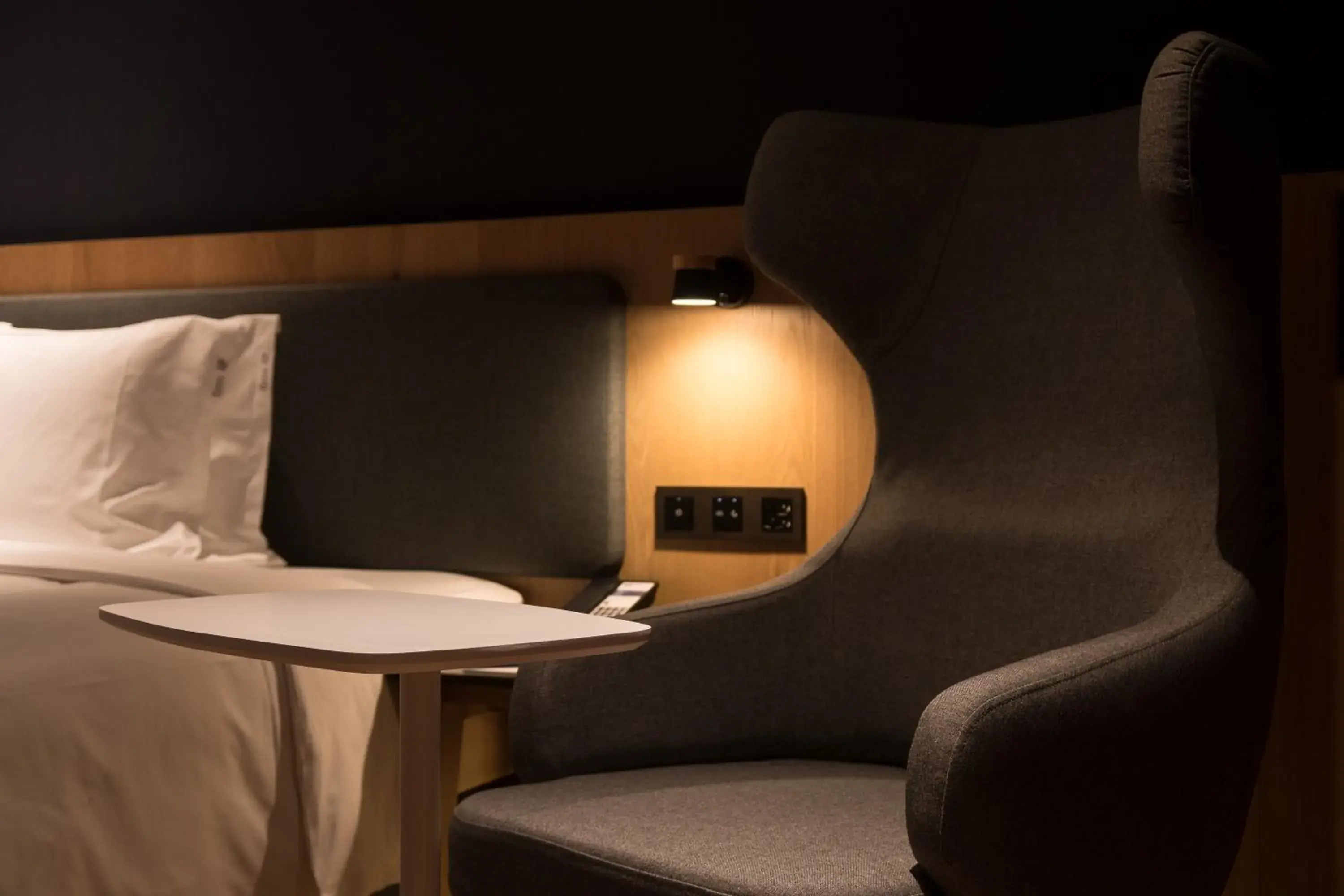 Photo of the whole room, Bed in Holiday Inn Express Chiayi by IHG Photo of the whole room, Bed in Holiday Inn Express Chiayi by IHG