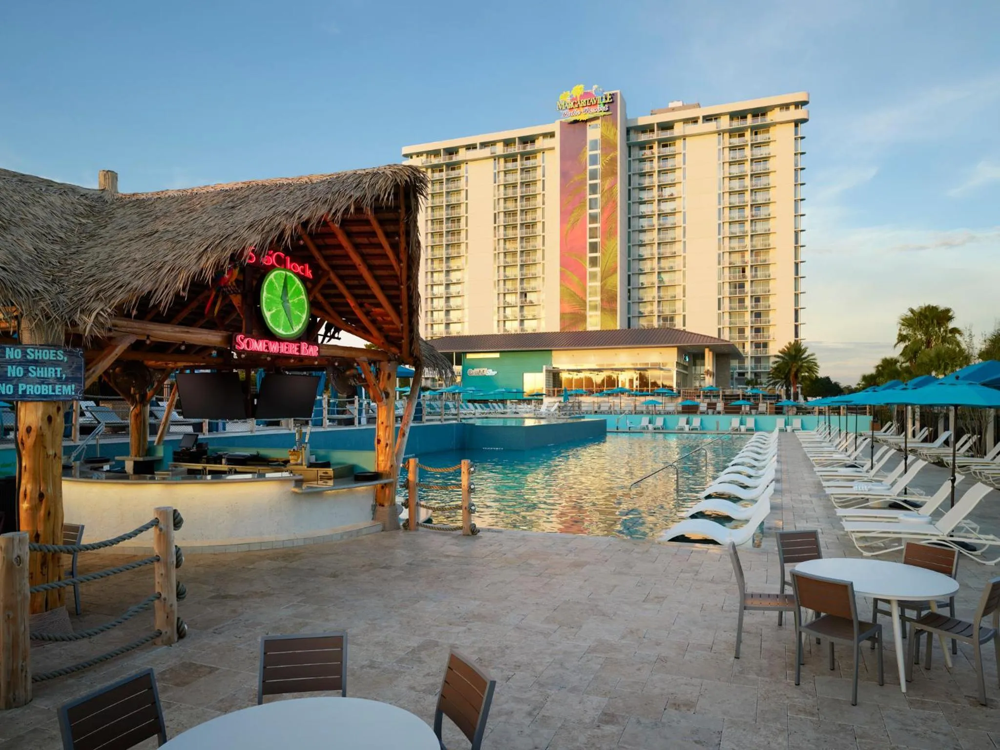 Lounge or bar in Margaritaville Lake Resort, Lake Conroe