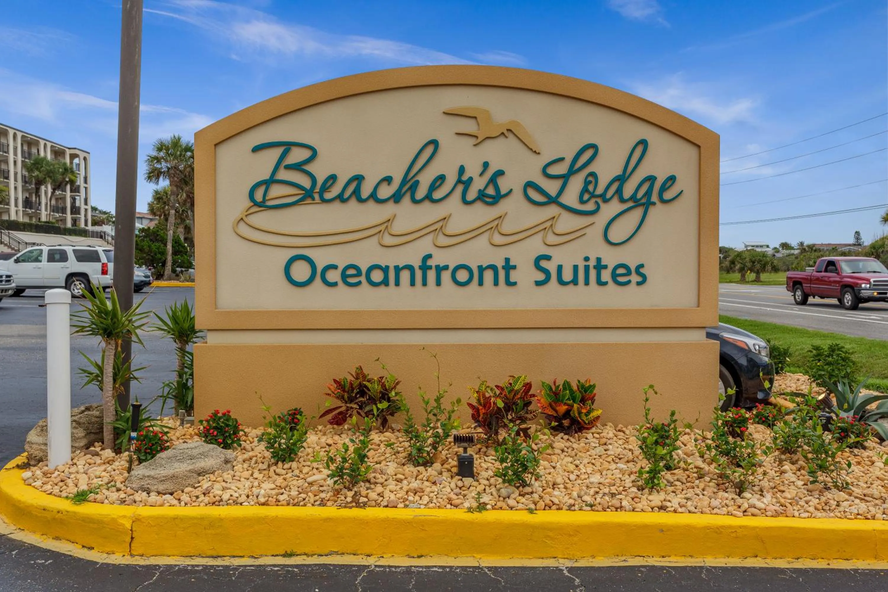 Facade/entrance in Beacher's Lodge