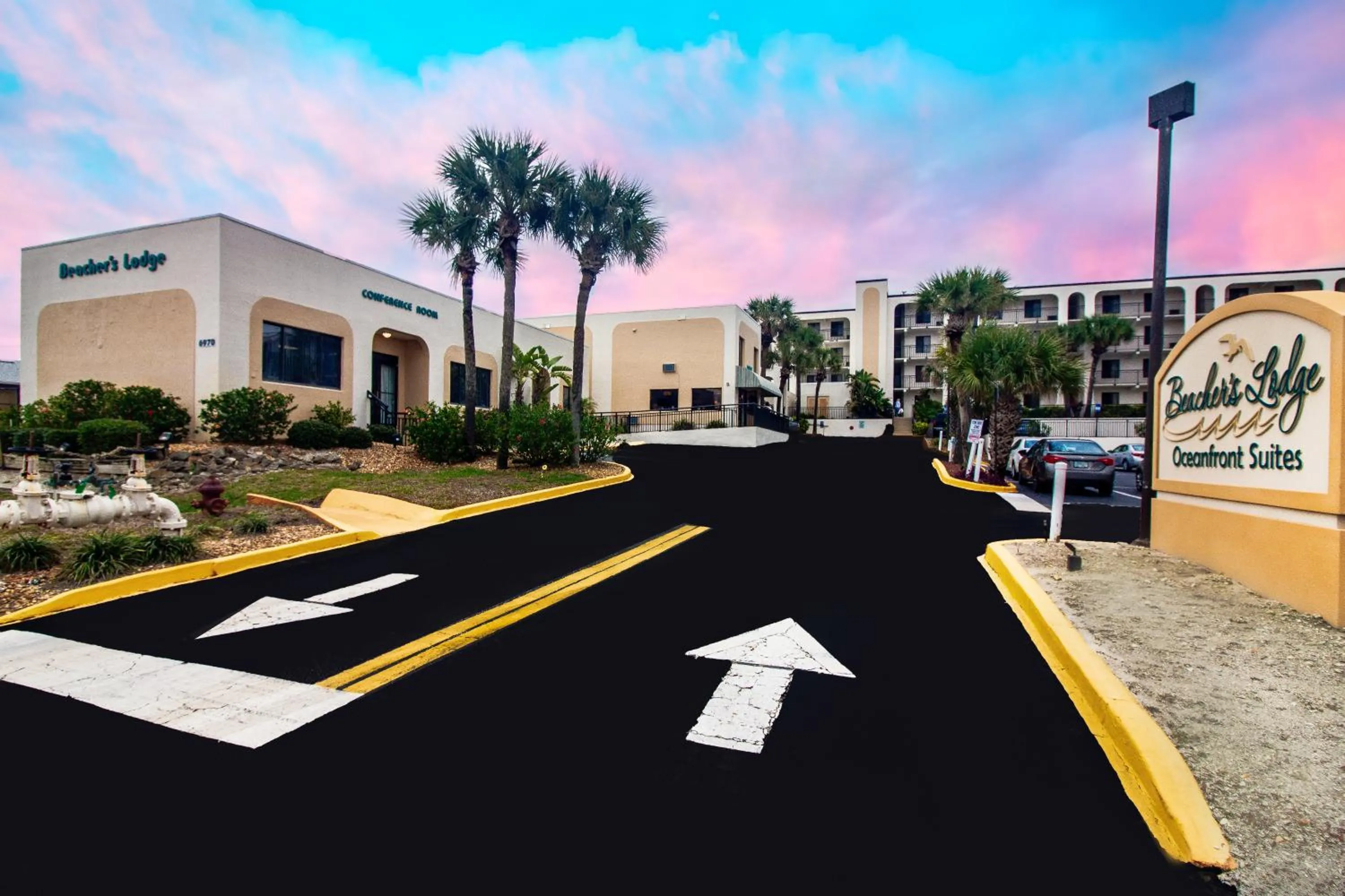 Property building in Beacher's Lodge
