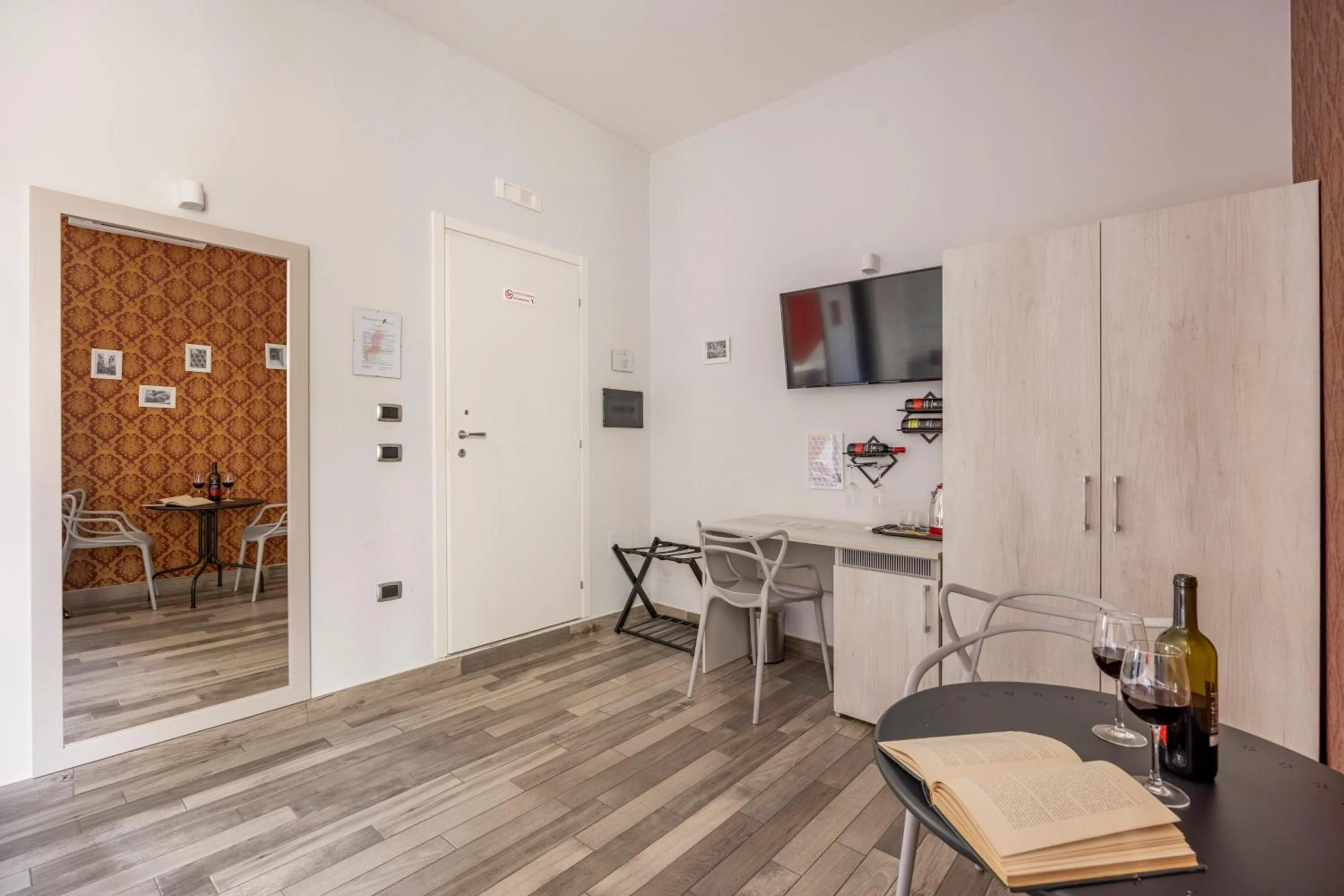 TV and multimedia in Scaramantico Rooms