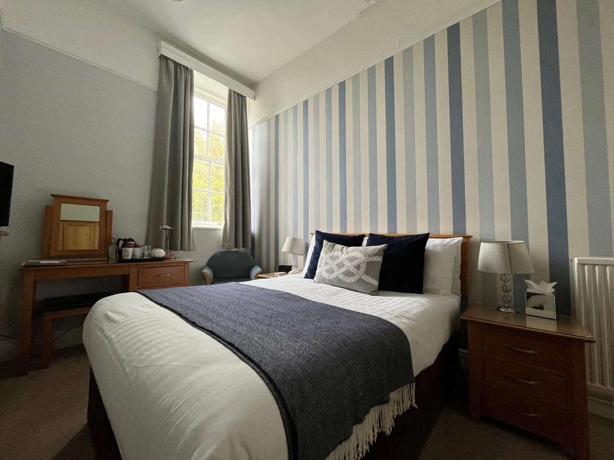 Bed in Berry Head Hotel