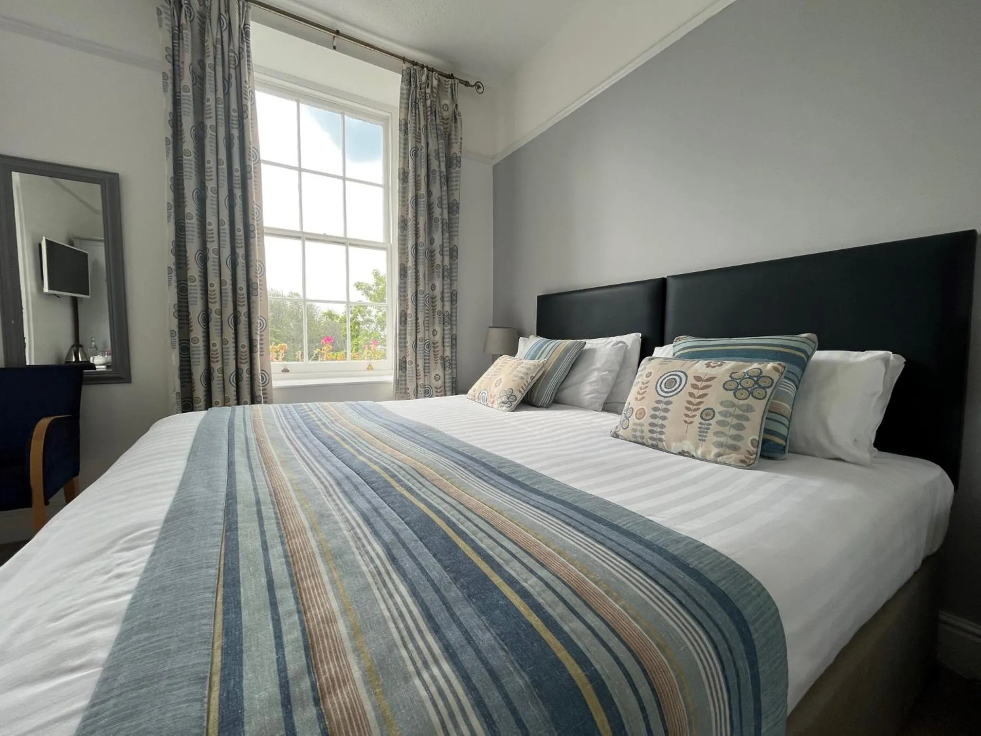 Bed in Berry Head Hotel