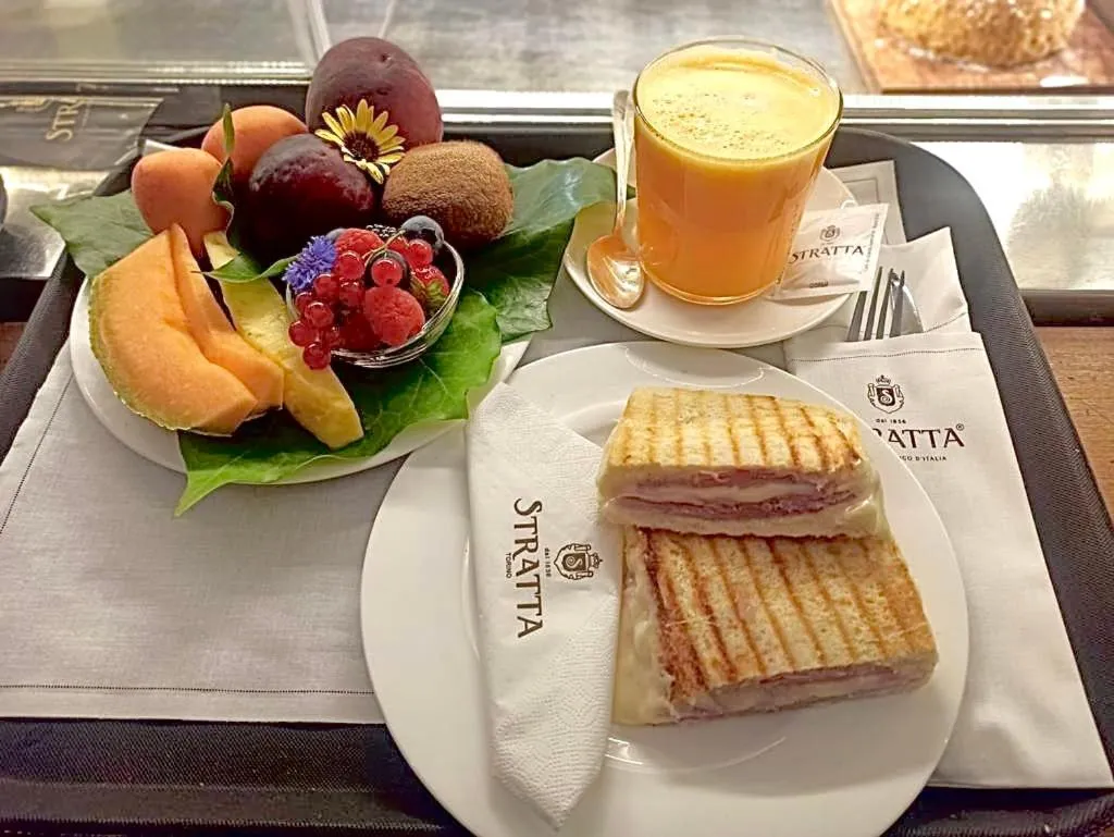 Breakfast in San Carlo Suite Torino