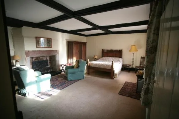 Bed in Blackmore Farm