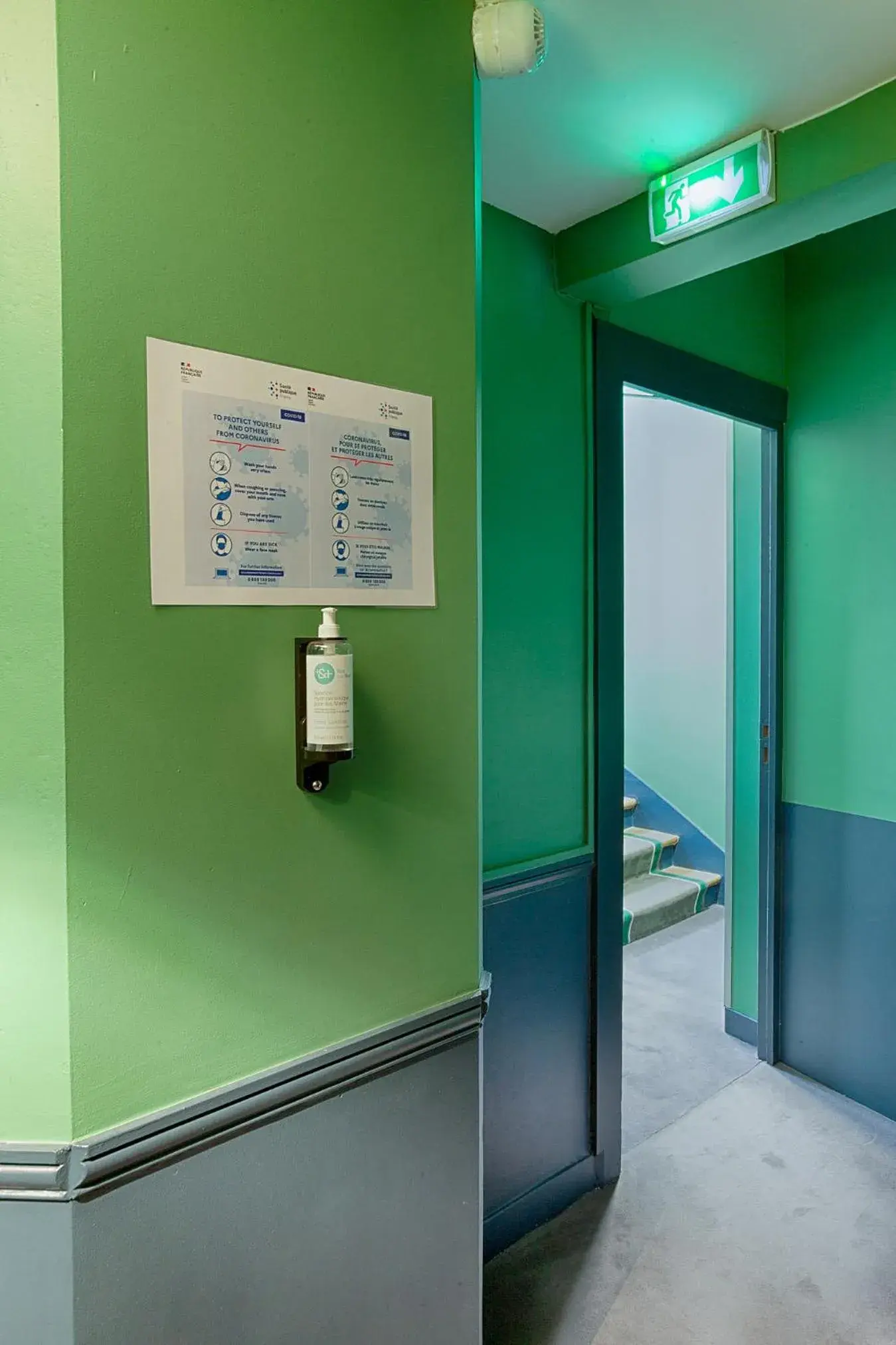 Property building in Hôtel Avama Prony Property building in Hôtel Avama Prony