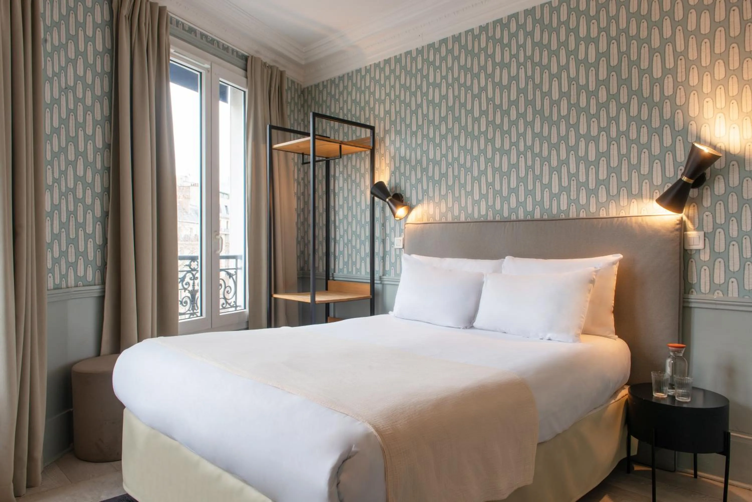 Photo of the whole room, Bed in Hôtel Avama Prony
