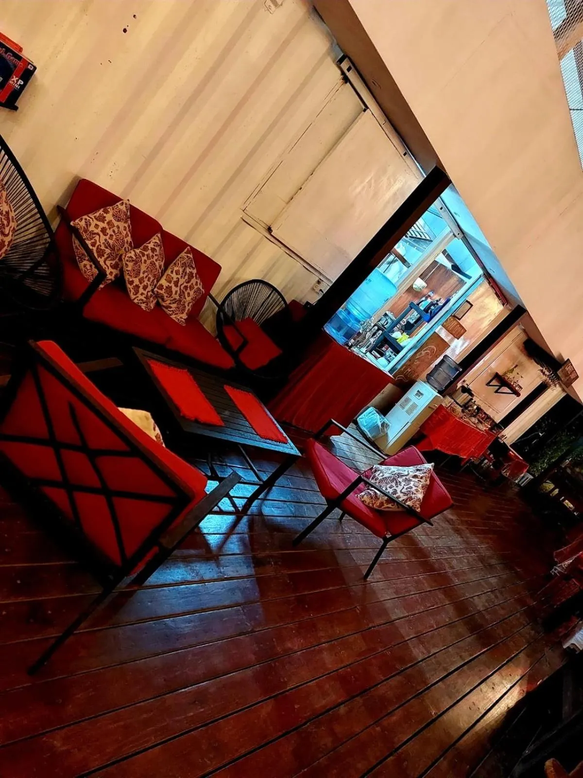 Restaurant/places to eat in Hotel Casa Vito Beachfront