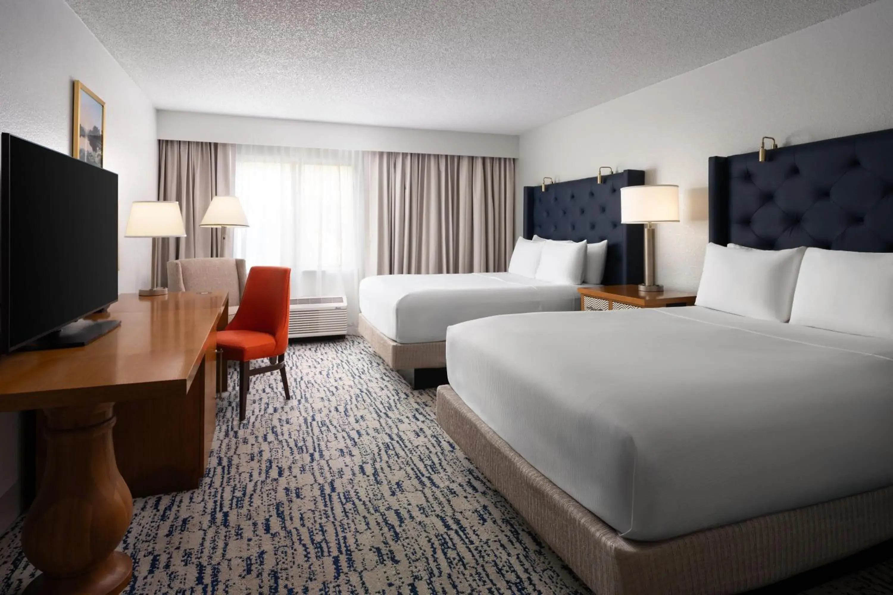 Bed in DoubleTree by Hilton Gainesville Bed in DoubleTree by Hilton Gainesville