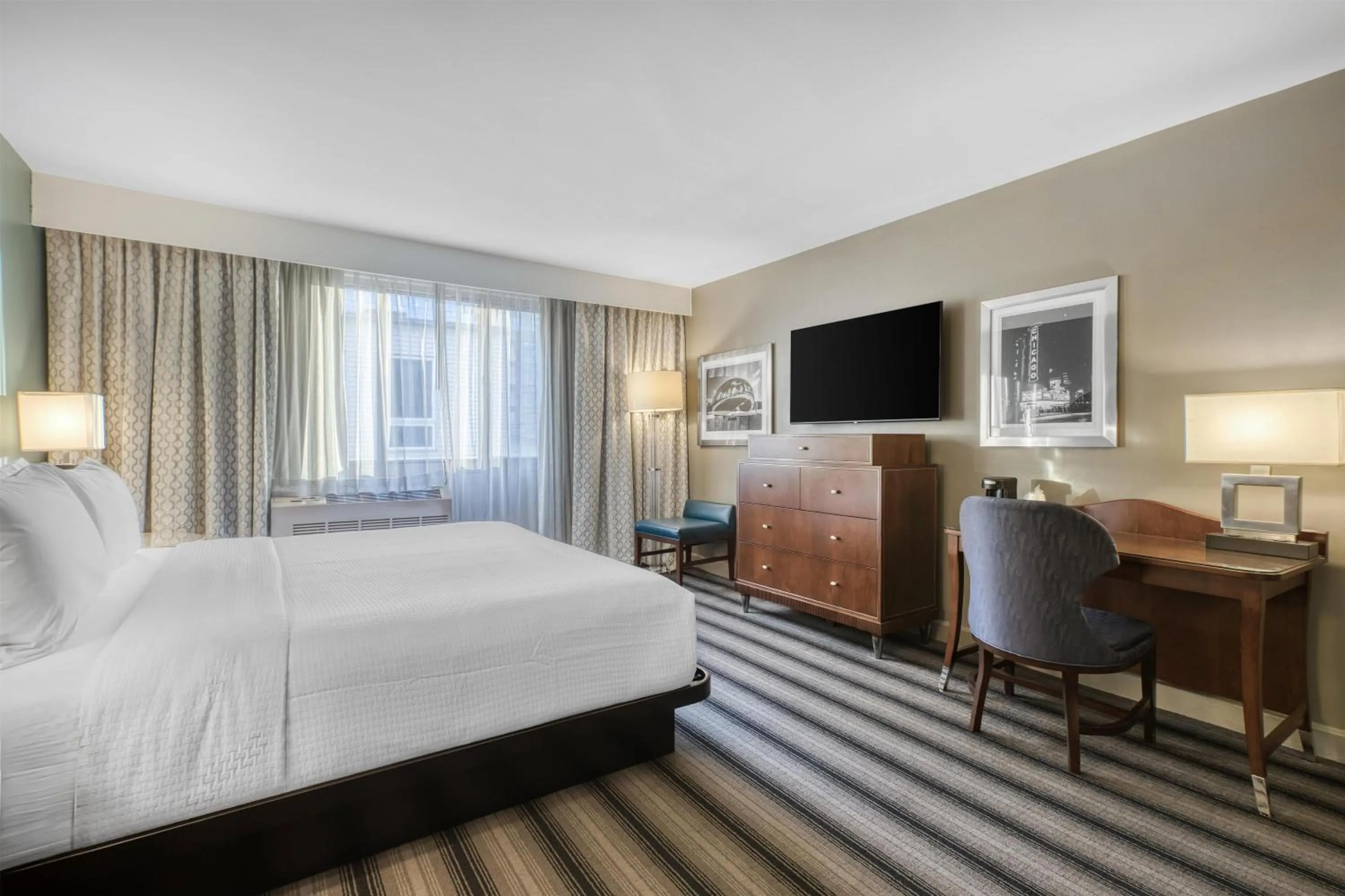 Bedroom, Bed in Best Western Chicago Downtown-River North